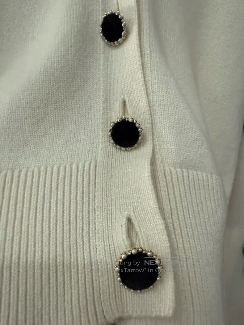 Chanel Chanel Winged cardigan coat Size XS / US 0-2 / IT 36-38 - 5 Thumbnail