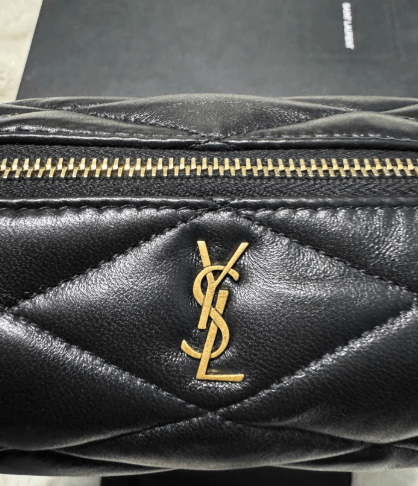 Saint Laurent Paris Brand new Saint Laurent (YSL) bucket bag. All tags Size ONE SIZE - 4 Thumbnail