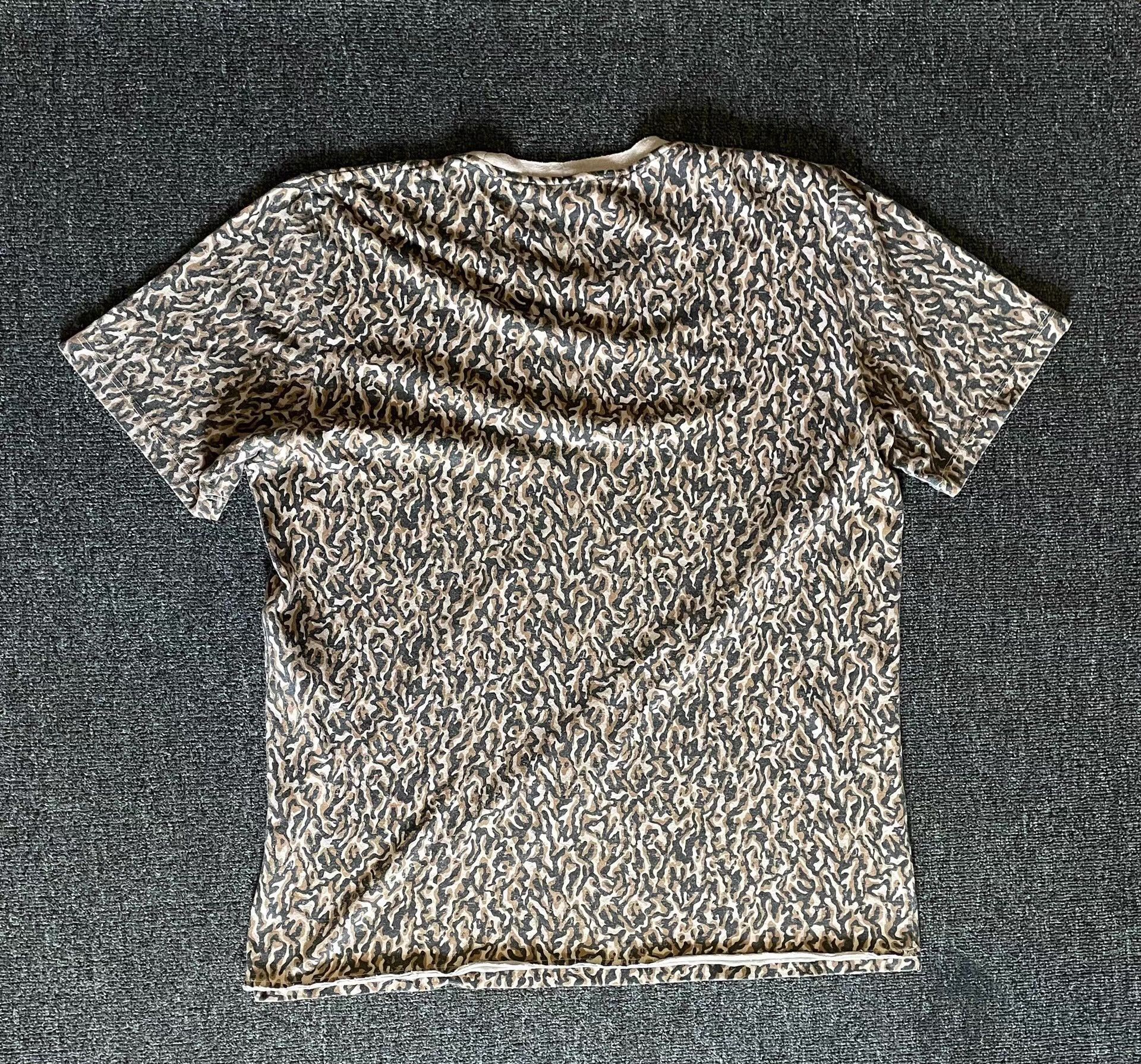 Saint Laurent Paris Saint Laurent YSL leopard print short-sleeve T-shirt Size US M / EU 48-50 / 2 - 3 Thumbnail