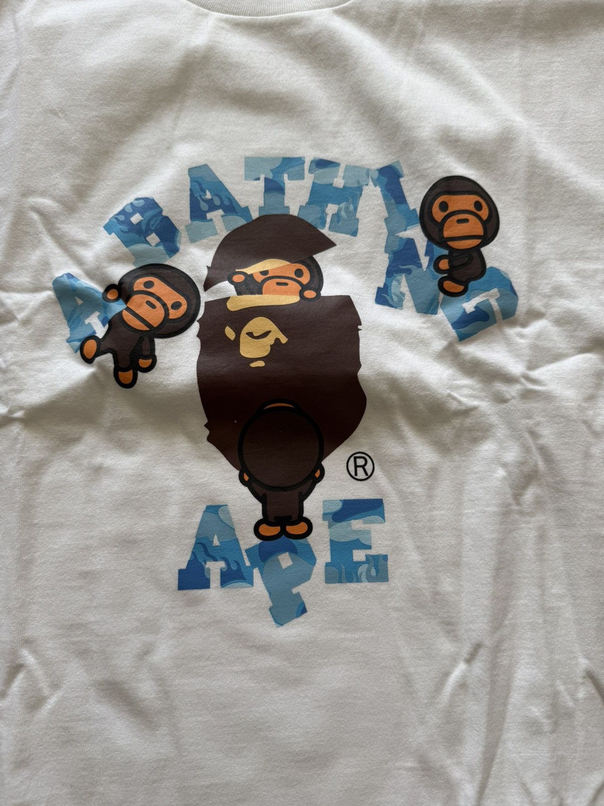 Bape BAPE A Bathing Ape Baby Milo White Tee 3XL Blue Camo Logo Size US XXL / EU 58 / 5 - 2 Thumbnail