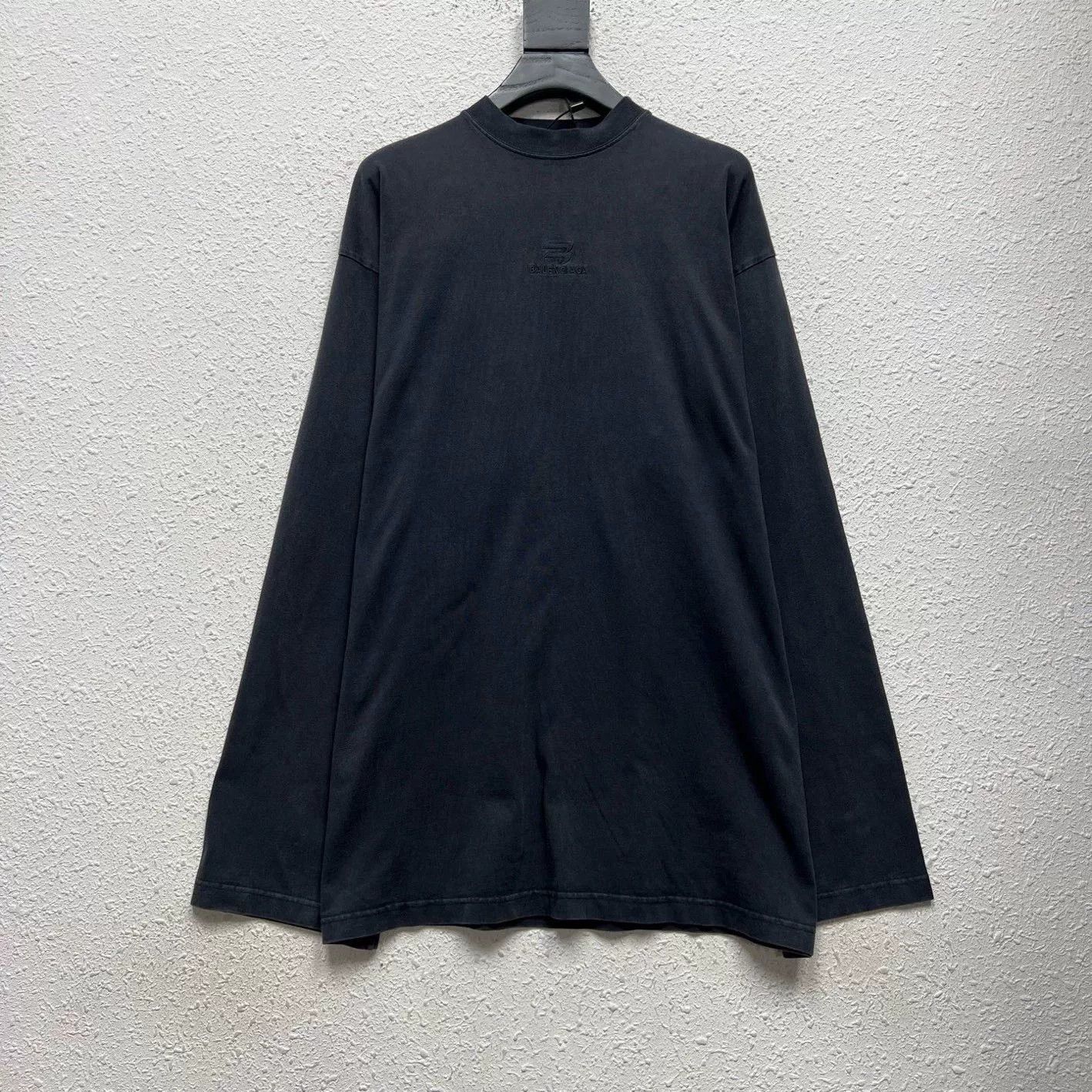 Balenciaga Balenciaga Black Boomerang Embroidery Sweatshirt Size US XXS / EU 40 - 1 Thumbnail