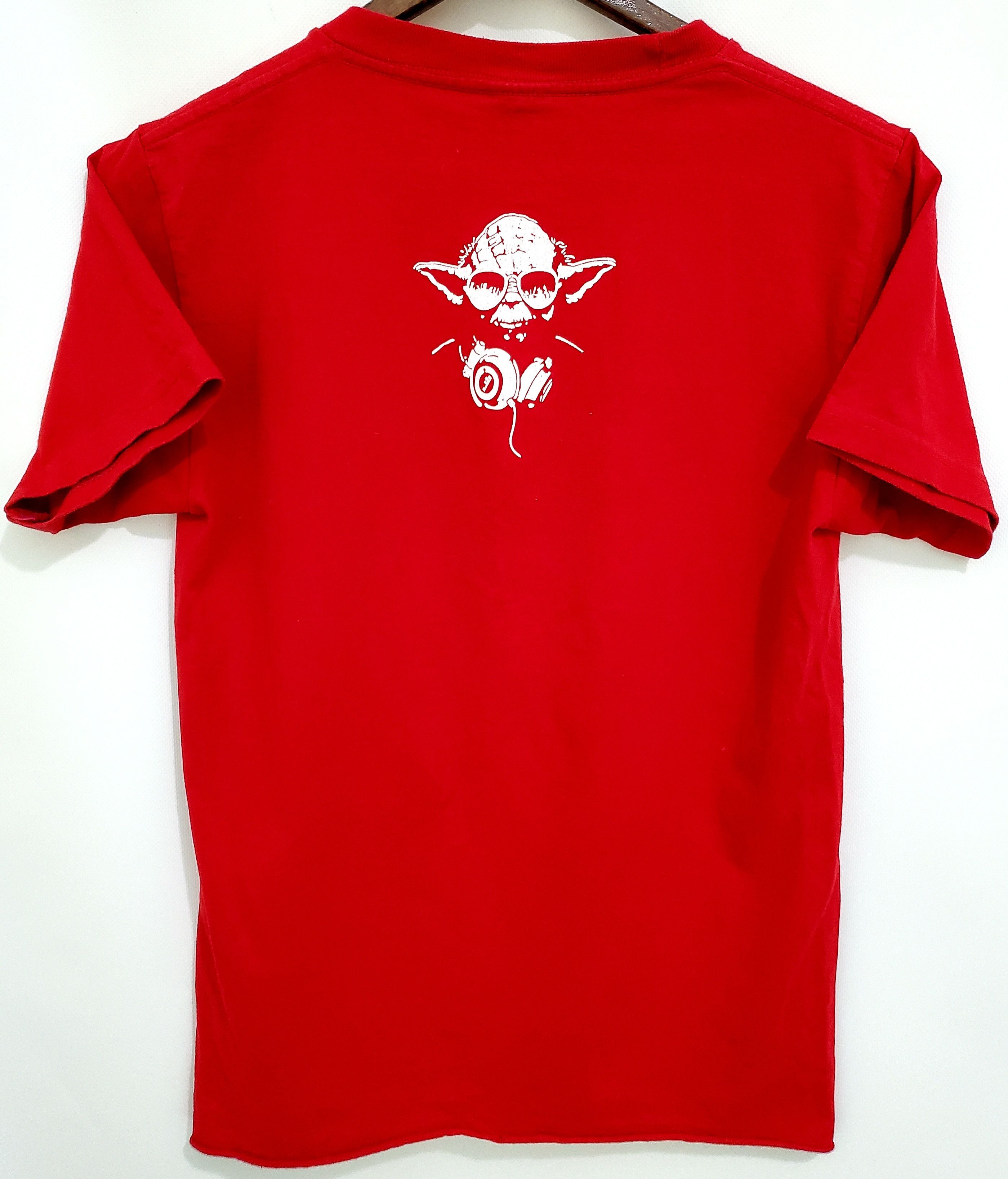Vintage Vintage Jedi Star Wars Movie Shirt Red size S Size US S / EU 44-46 / 1 - 3 Thumbnail