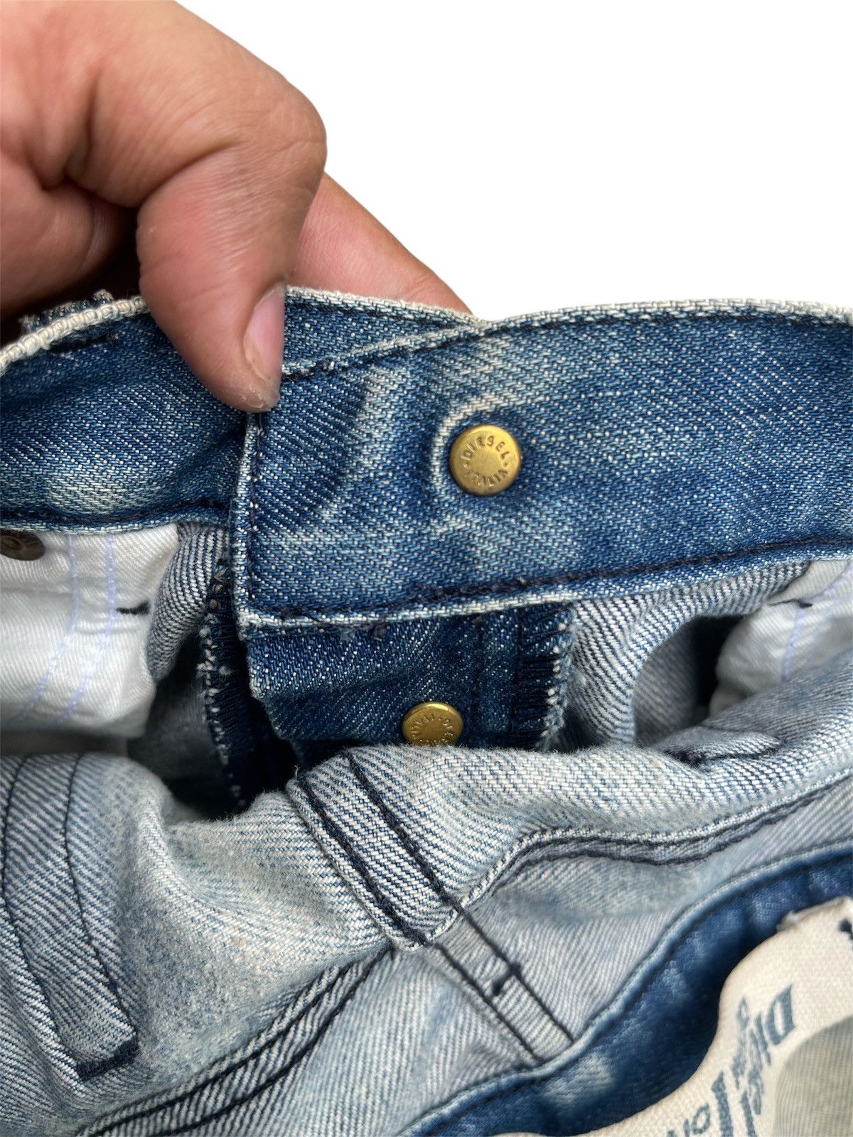 Diesel VINTAGE DIESEL Industry Distressed Selvedge Denim Size 30 Size US 30 / EU 46 - 8 Thumbnail