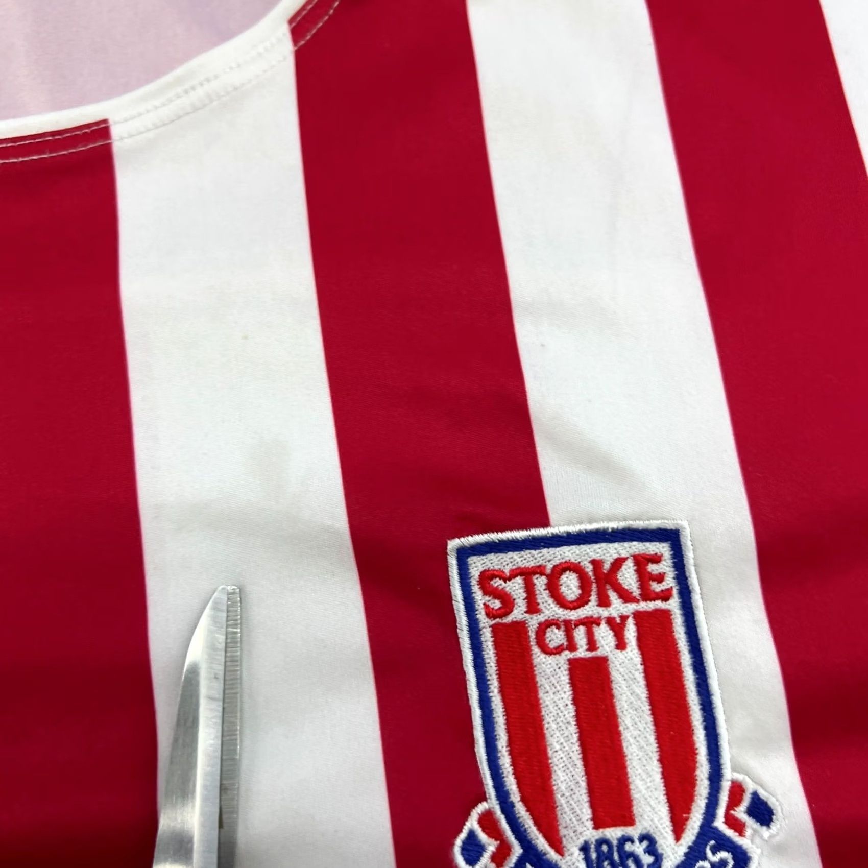 Puma PUMA Stoke City 2004 2005 Home Football Jersey Mens 2XL Shirt XXL Multicolor Short Sleeve Activewear Moisture Wicking Quick Dry Football Size US XXL / EU 58 / 5 - 6 Thumbnail