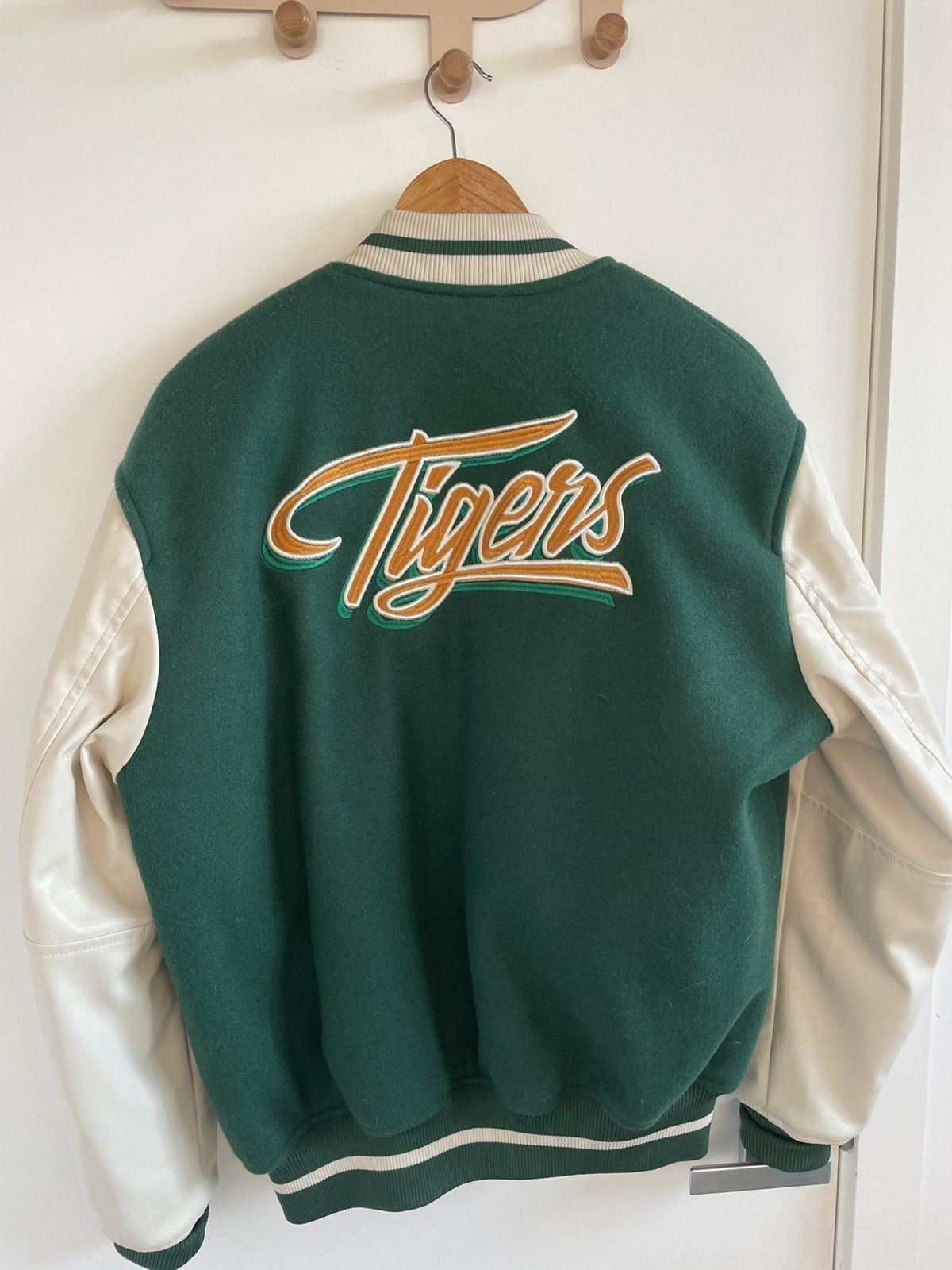 H&M HM X Strange things wool varsity jacket Size US S / EU 44-46 / 1 - 2 Thumbnail