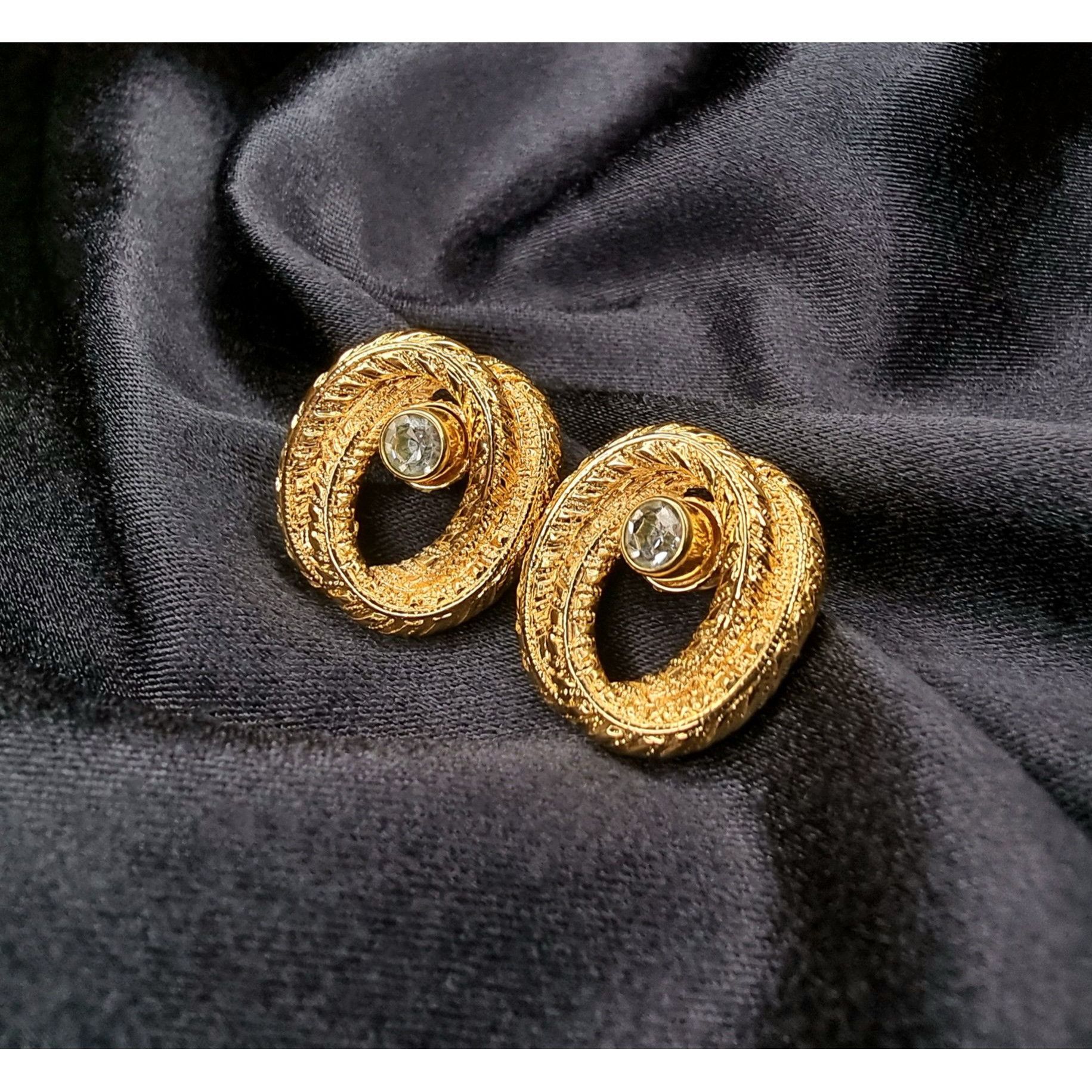 Kenneth Jay Lane Vintage 1990S Kjl Gold-Tone Oval Earrings With Rhinestone C Size ONE SIZE - 2 Thumbnail