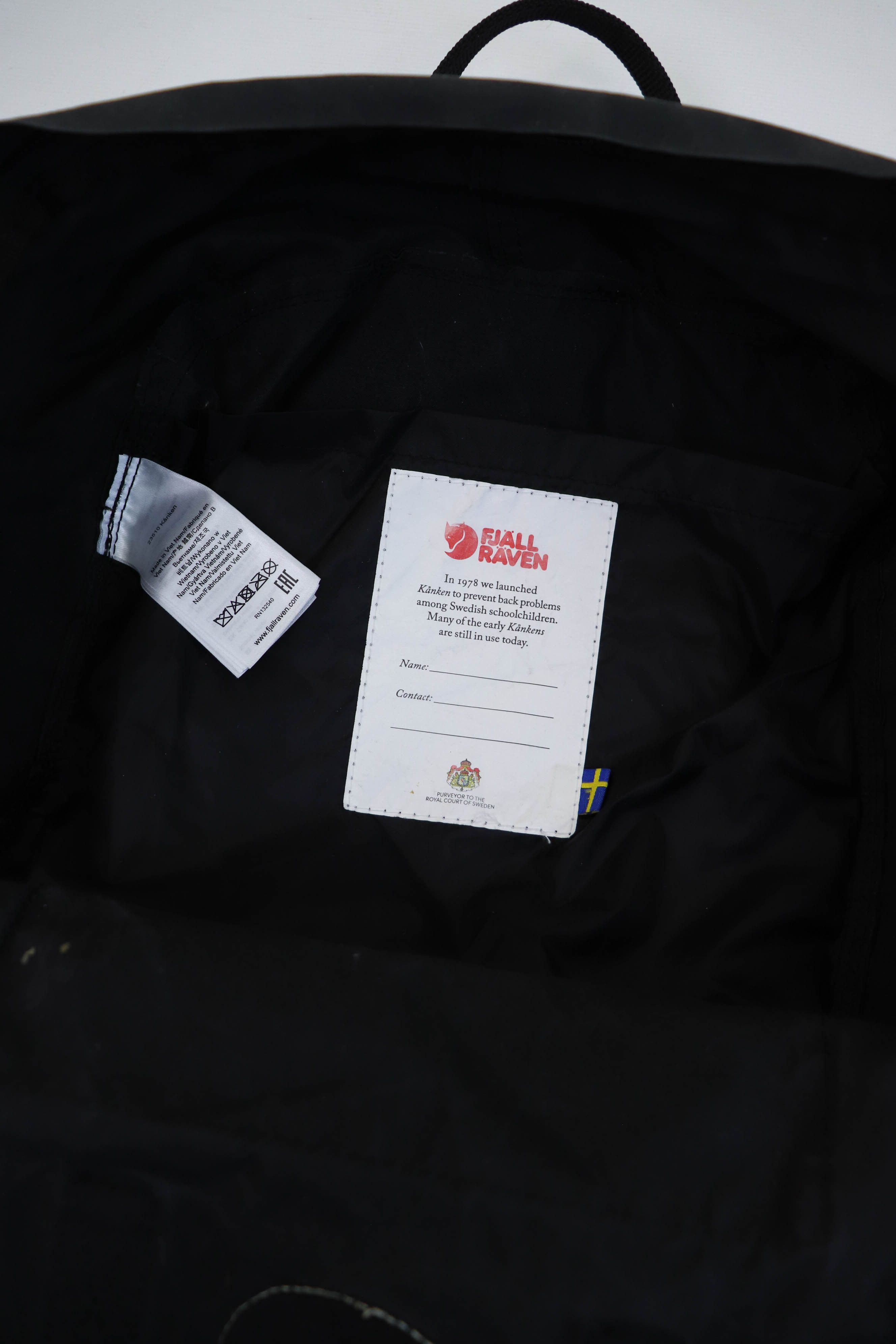 Fjallraven Fjallraven Kanken 16L Black Waxed Backpack Size ONE SIZE - 11 Thumbnail