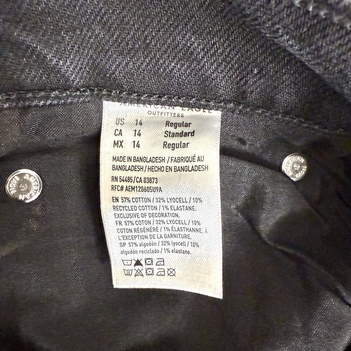 American Eagle Outfitters American Eagle Jeans 14 Black Super High-Rise Ankle Straight Size 36" / US 14 / IT 50 - 9 Thumbnail