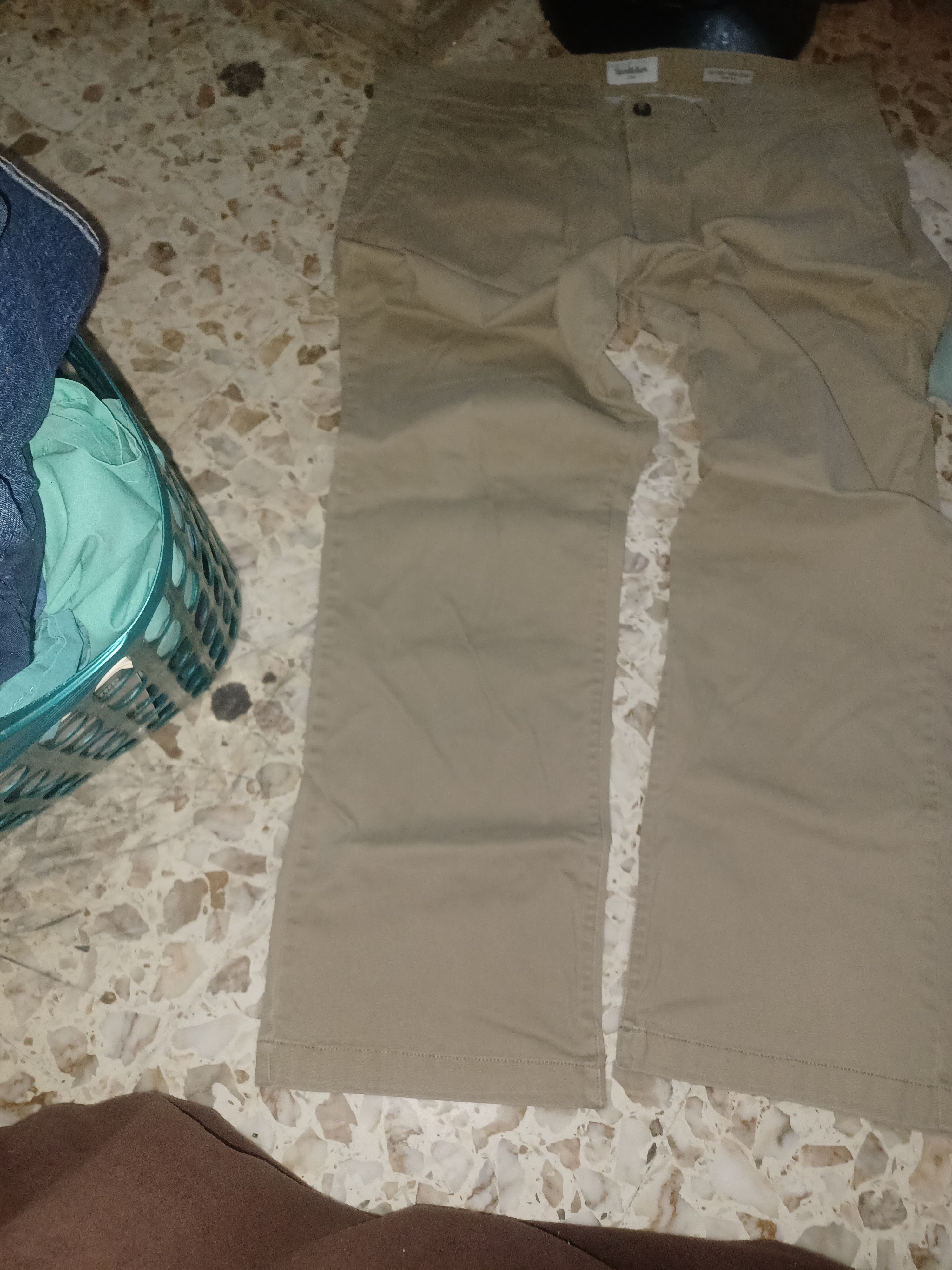 Other Goodfellow Men's Khaki Pants 40 x 32 L Tan Size US 40 / EU 56 - 1 Thumbnail