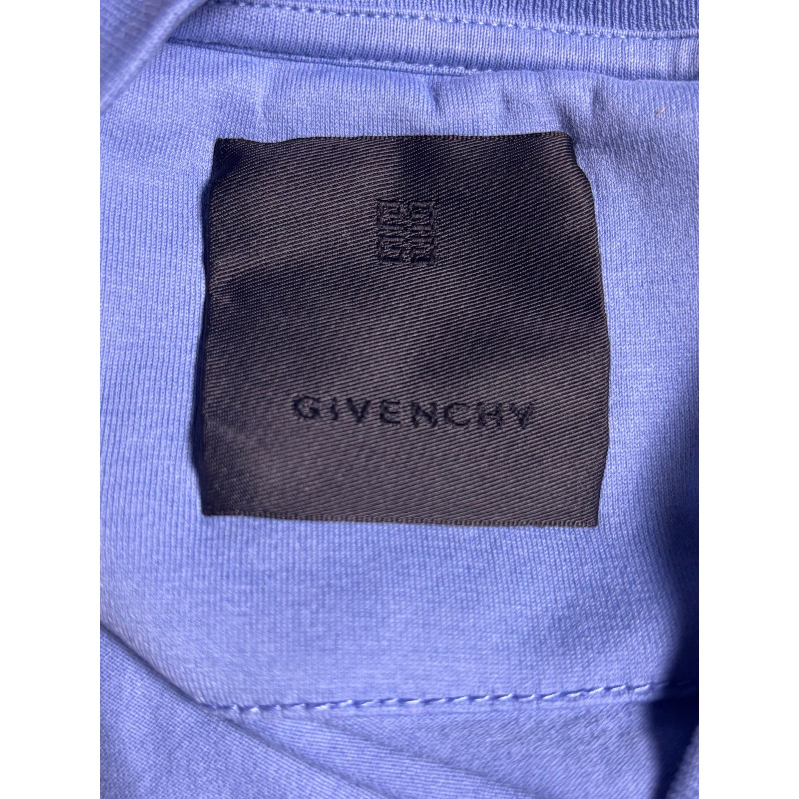 Givenchy Authentic Givenchy Paris Big Front Logo Blue Classic Fit Tee Size US M / EU 48-50 / 2 - 6 Thumbnail