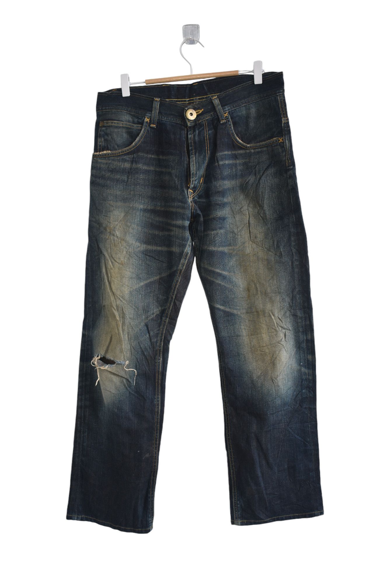 Japanese Brand × Lee × Vintage Wide Leg 🔥 Distressed Lee Cowboy Jeans Size 33 Size US 33 - 1 Thumbnail