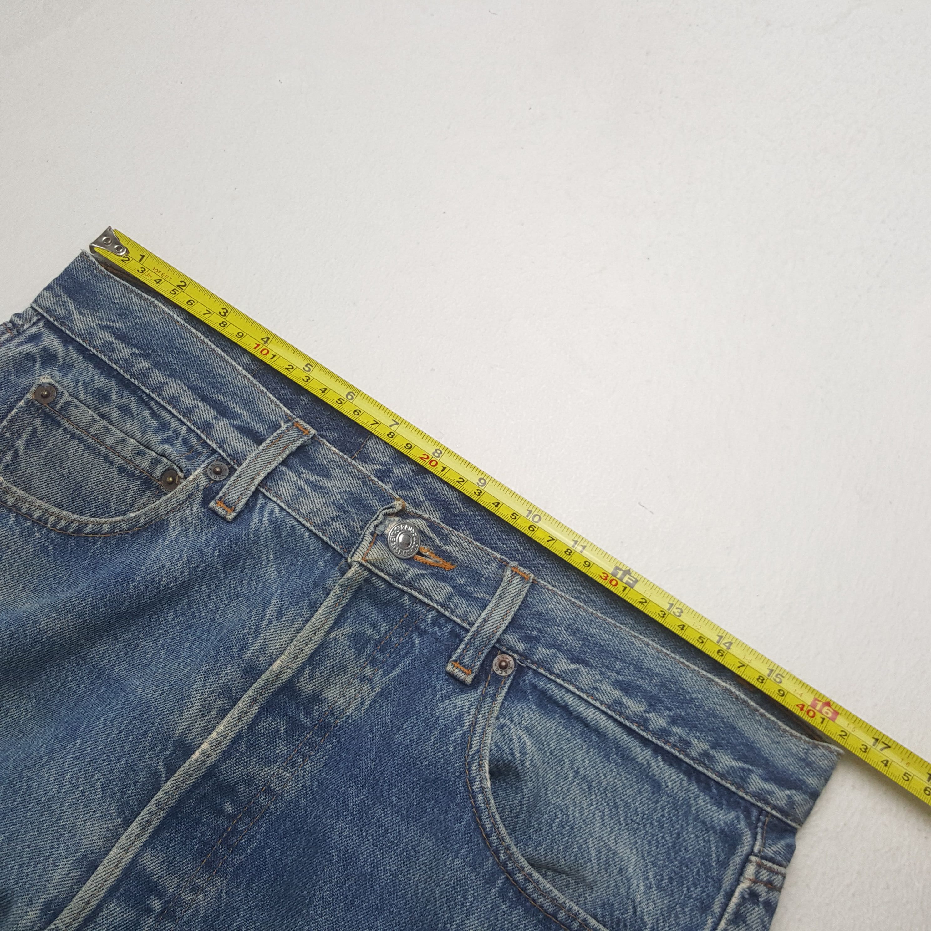 Levi's Vintage Clothing Vintage Levis 501 Distressed Style Denim Jeans Size US 33 - 7 Thumbnail
