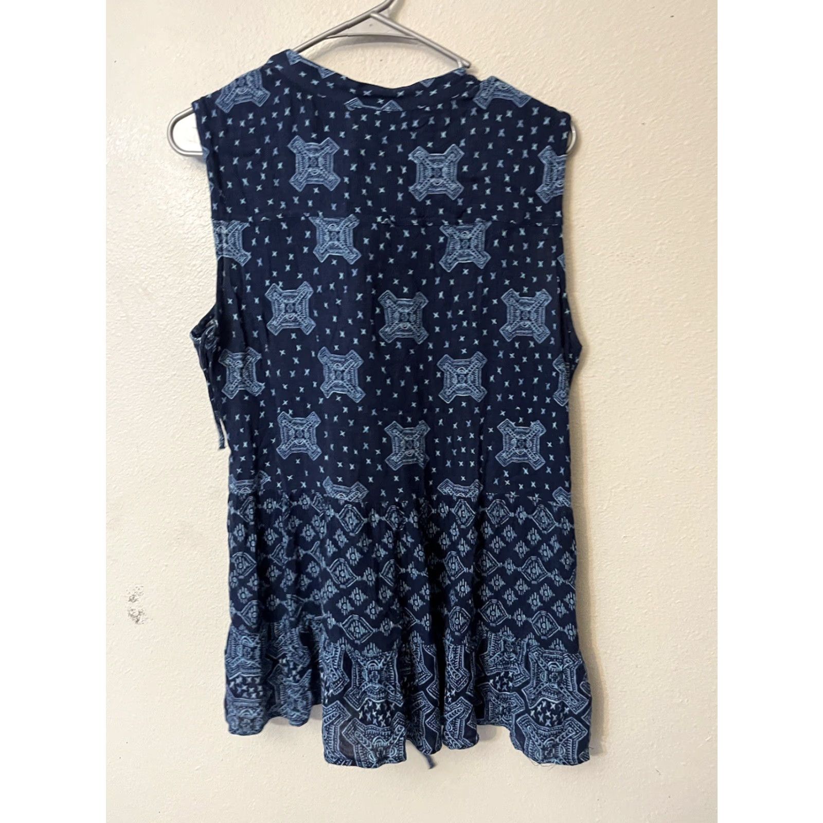 Style & Co Style & Co Womens Large Blue Embellished Tassel Tie Top Blouse Dressy Shirt L Blue Womens Size L / US 10 / IT 46 - 3 Thumbnail