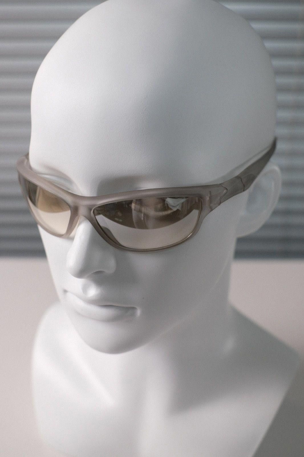 Japanese Brand Vtg Vintage Y2k Avant Garde Futuristic Sunglasses Unisex OS Size ONE SIZE - 3 Thumbnail