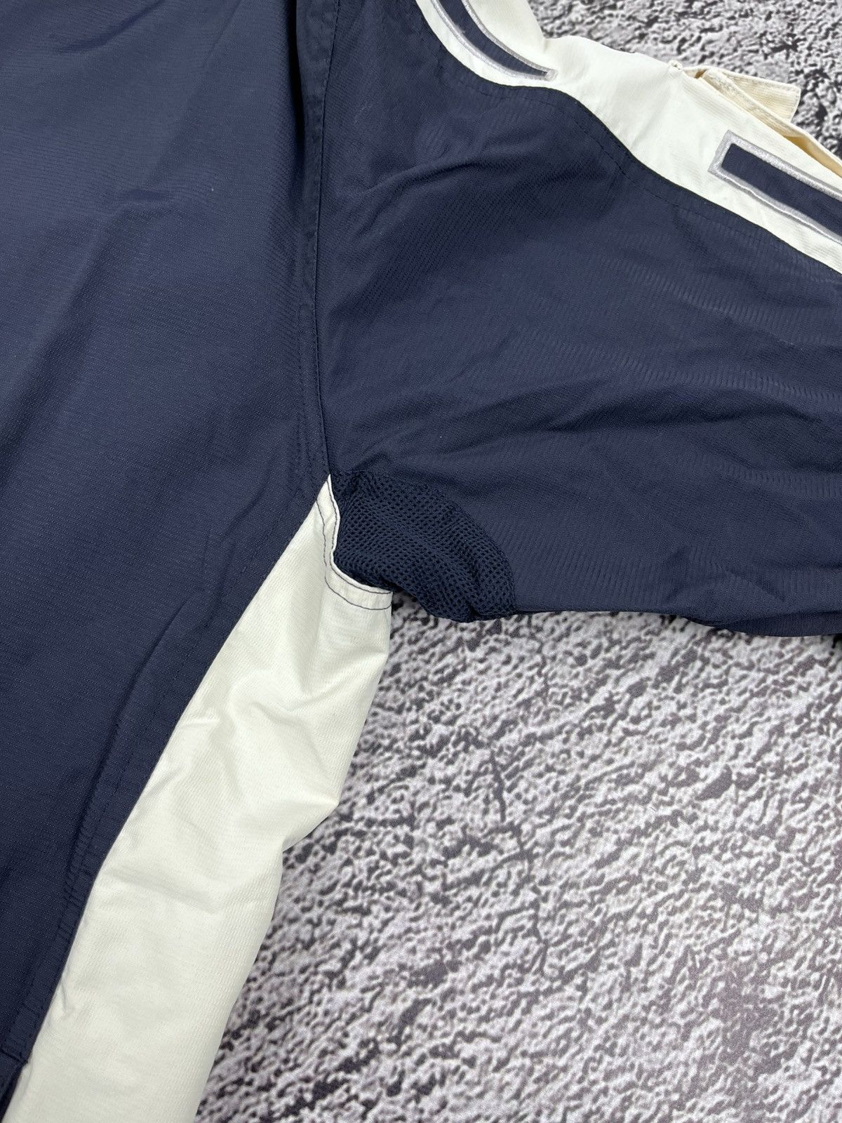 BMW Vintage Y2K Puma BMW Formula 1 Williams team racing jacket Size US XL / EU 56 / 4 - 4 Thumbnail