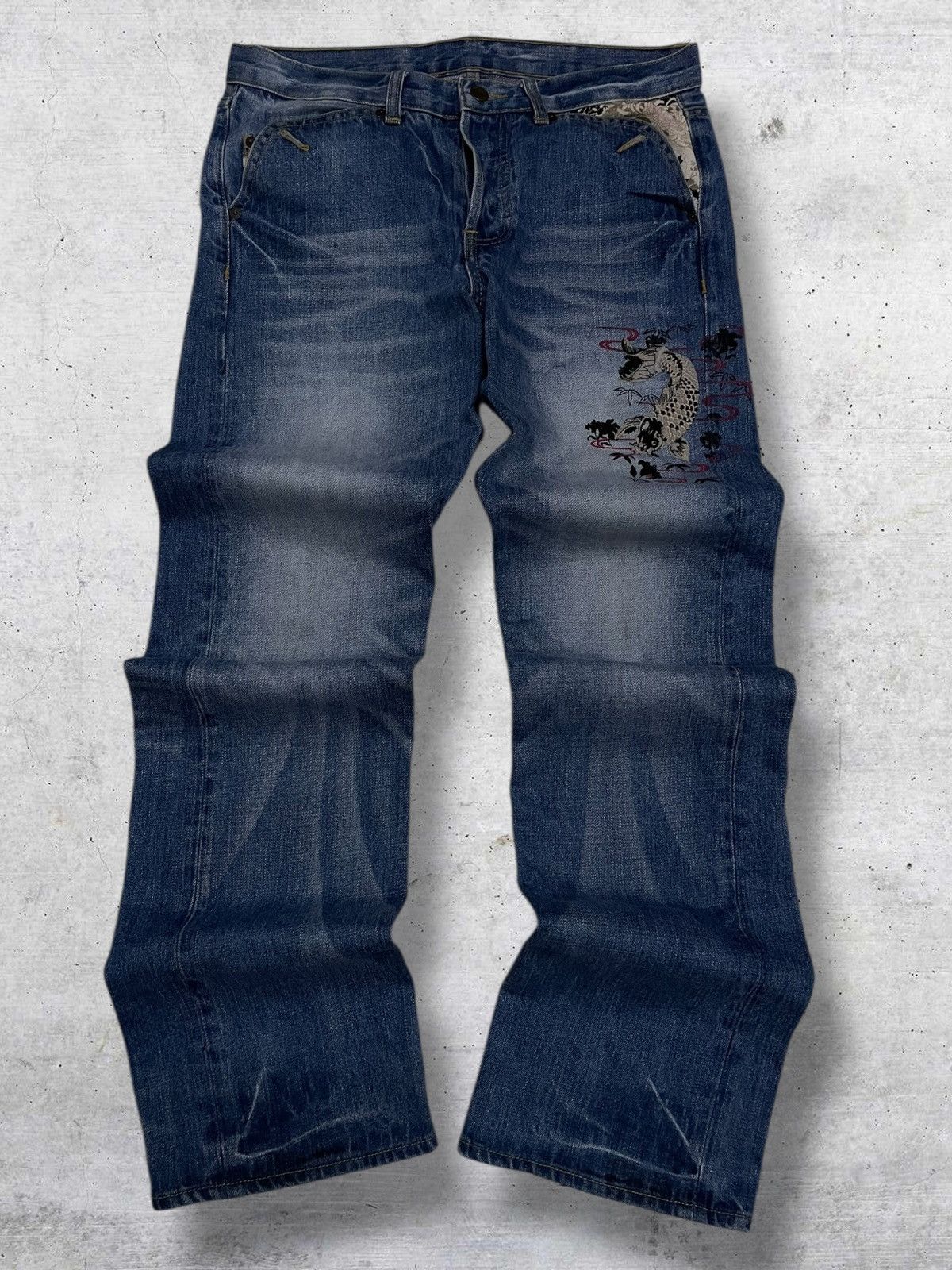 Takeo Kikuchi VINTAGE TAKEO KIKUCHI ARCHIVE CLASSIC KOI CRAFTED DENIM Size US 32 / EU 48 - 1 Thumbnail