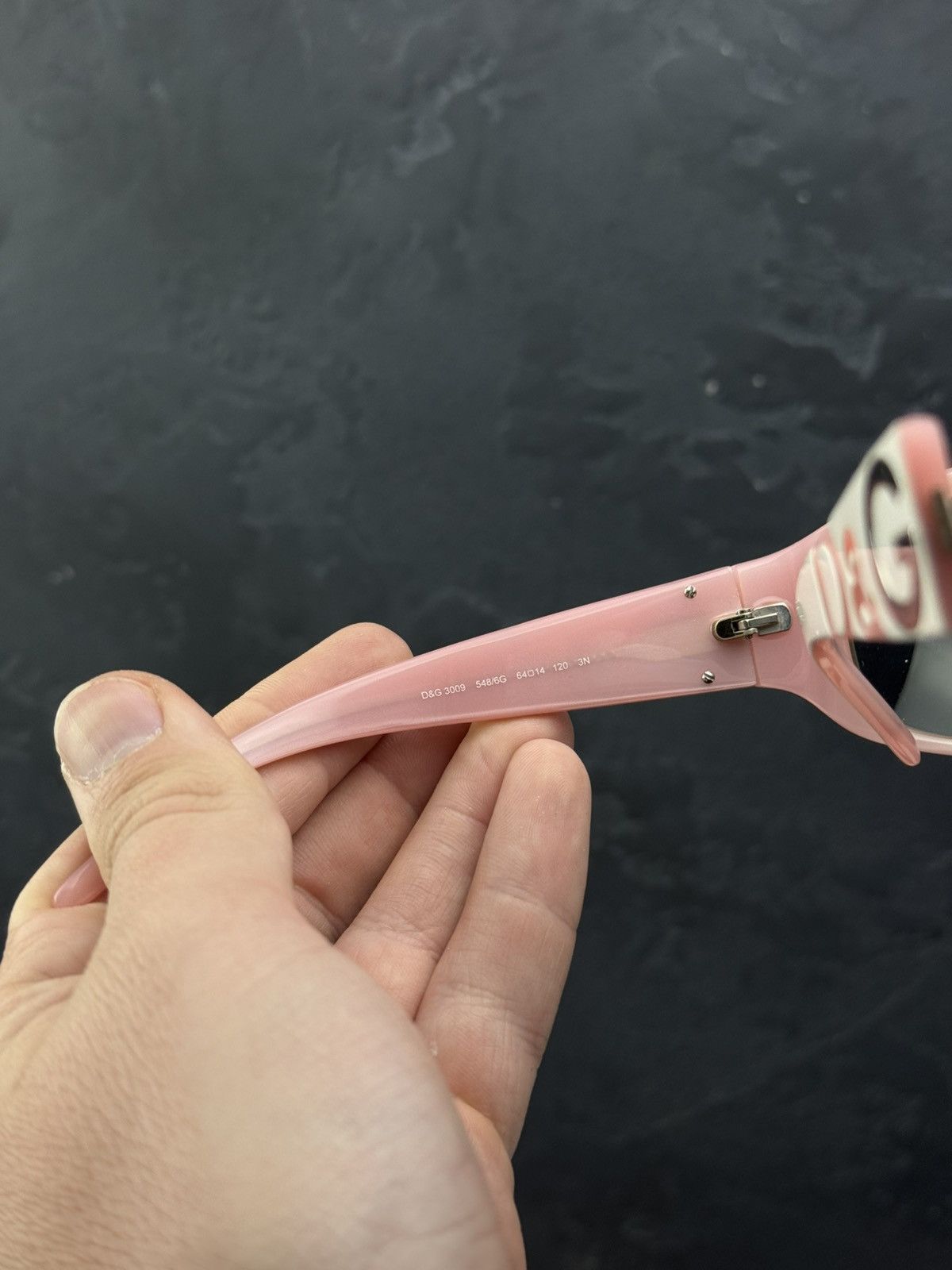 Dolce & Gabbana Vintage Dolce & Gabbana Pink & White Sunglasses Size ONE SIZE - 7 Thumbnail
