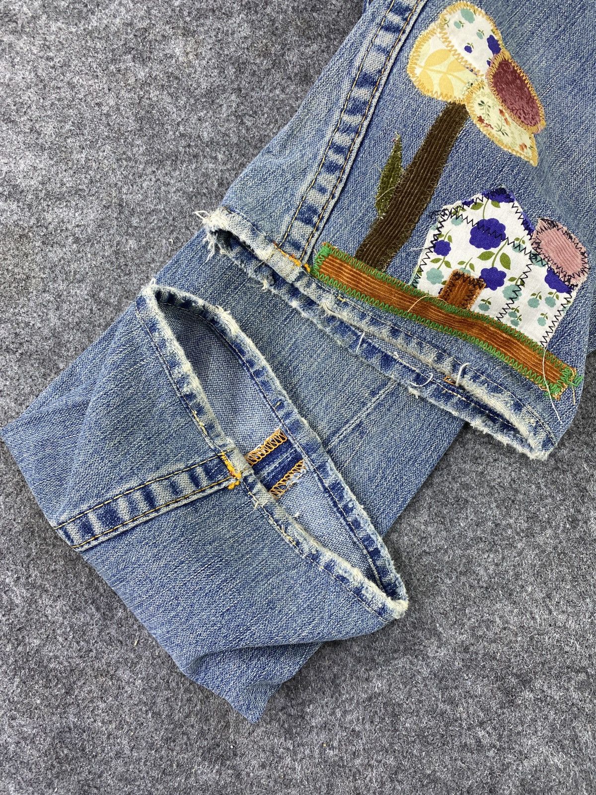 If Six Was Nine × Jean × True Religion True Relegion Distressed patchwork flare jeans - J1113 Size US 28 / EU 44 - 17 Thumbnail