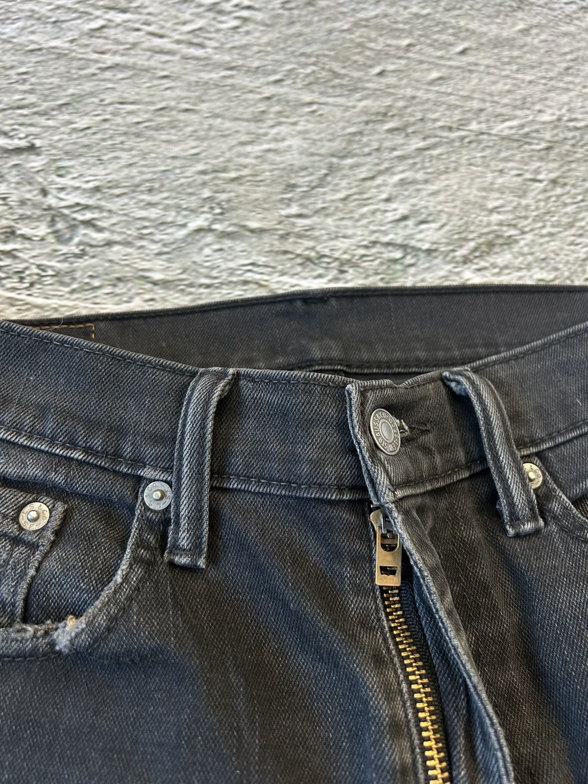Levi's × Vintage Levi’s 514 vintage black jeans denim pants Size US 32 / EU 48 - 7 Thumbnail