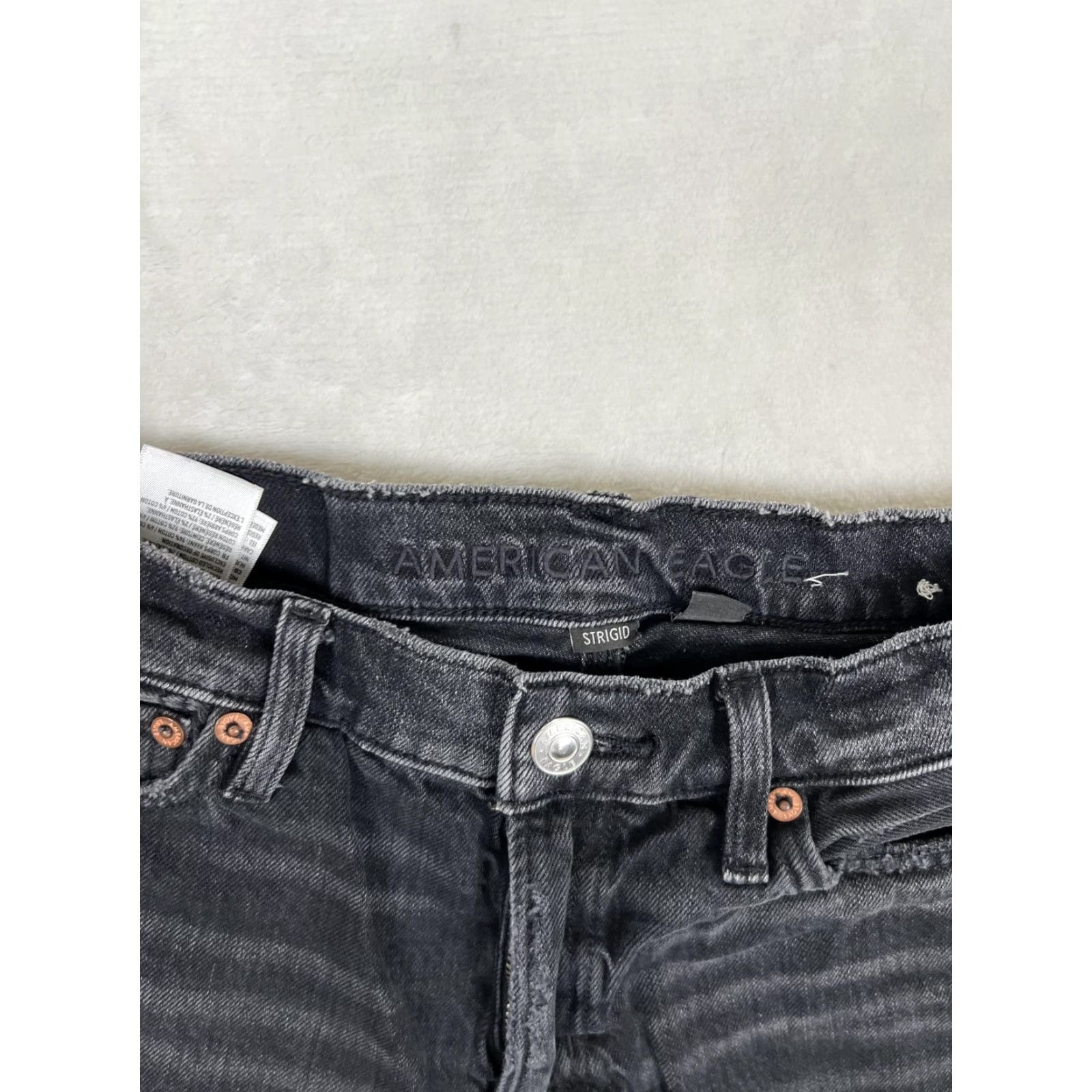 American Eagle Outfitters American Eagle Shorts Womens 00 Black Mom Short Distressed Cutoff Frayed Hem Size 24" / US 00 / IT 34 - 4 Thumbnail