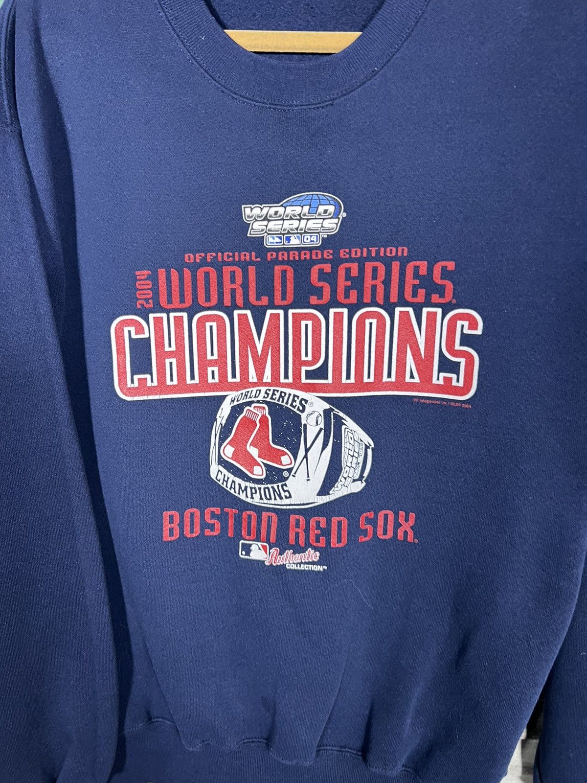 Vintage Vintage 2004 World Series Champions Boston Sox Sweatshirt Size US L / EU 52-54 / 3 - 3 Thumbnail