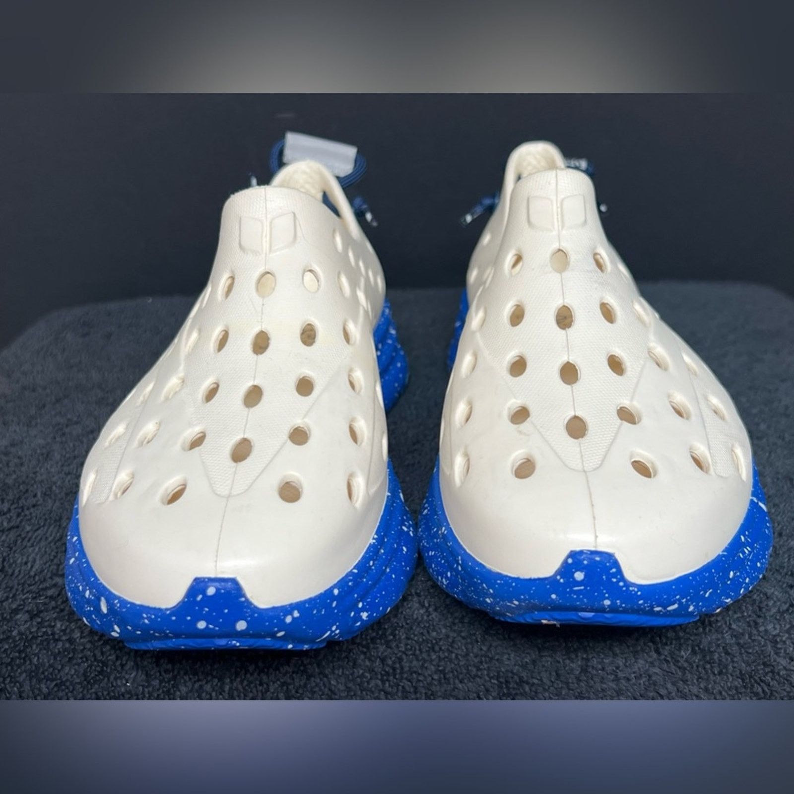 Kane & Unke Kane x Hilary Knight Revive Unisex NWOB White Blue SOLD OUT Size US 5 / IT 35 - 5 Thumbnail