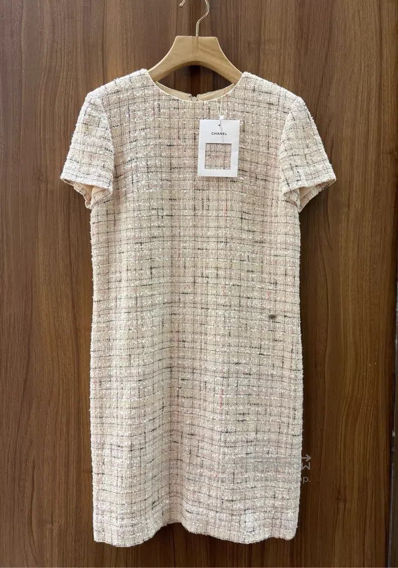 Chanel Chanel Plaid tweed dress Size XS / US 0-2 / IT 36-38 - 1 Thumbnail