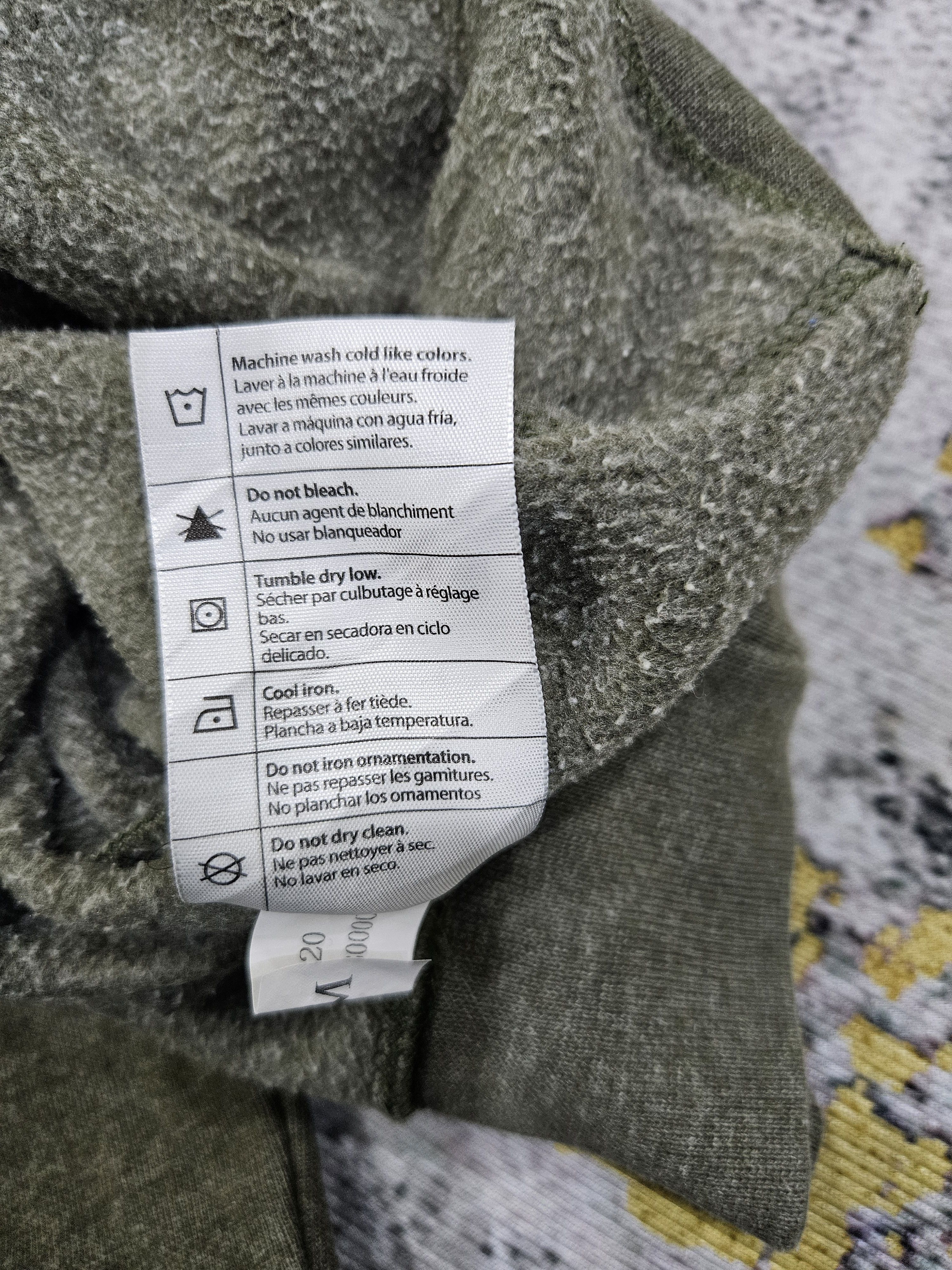 Carhartt Carhartt Hooded - Classic Arm Logo (Olive/Army Green) Size US M / EU 48-50 / 2 - 13 Thumbnail