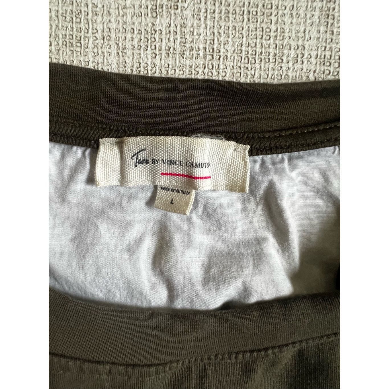 Vince Camuto Two by Vince Camuto Sweatshirt with White Faux Shirt Lining Size L / US 10 / IT 46 - 6 Thumbnail