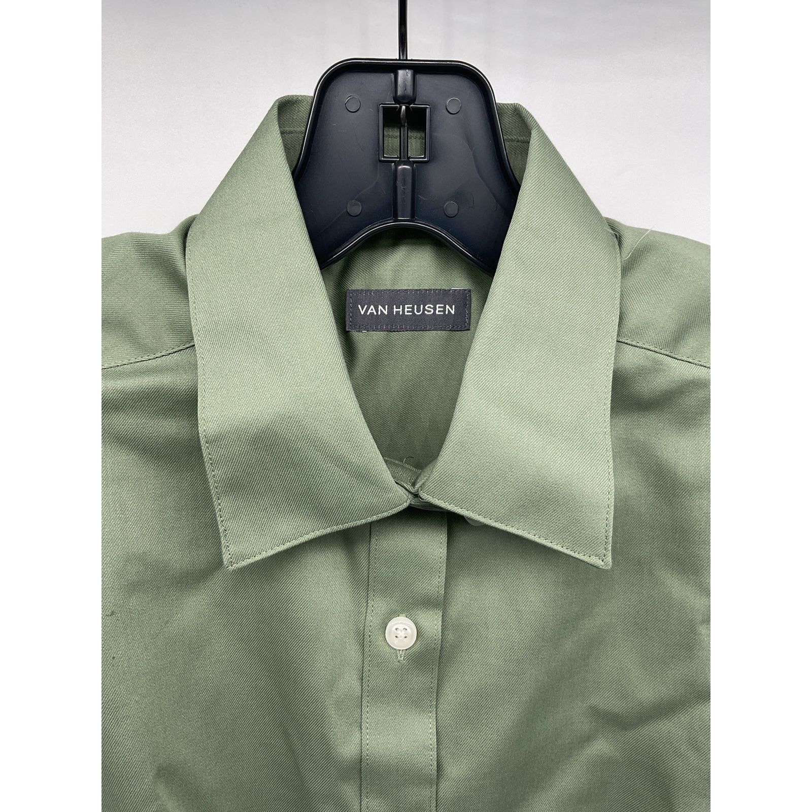 Van Heusen Van Heusen Women’s Button Up Dress Shirt - Size 4-6/S Size S / US 4 / IT 40 - 4 Thumbnail