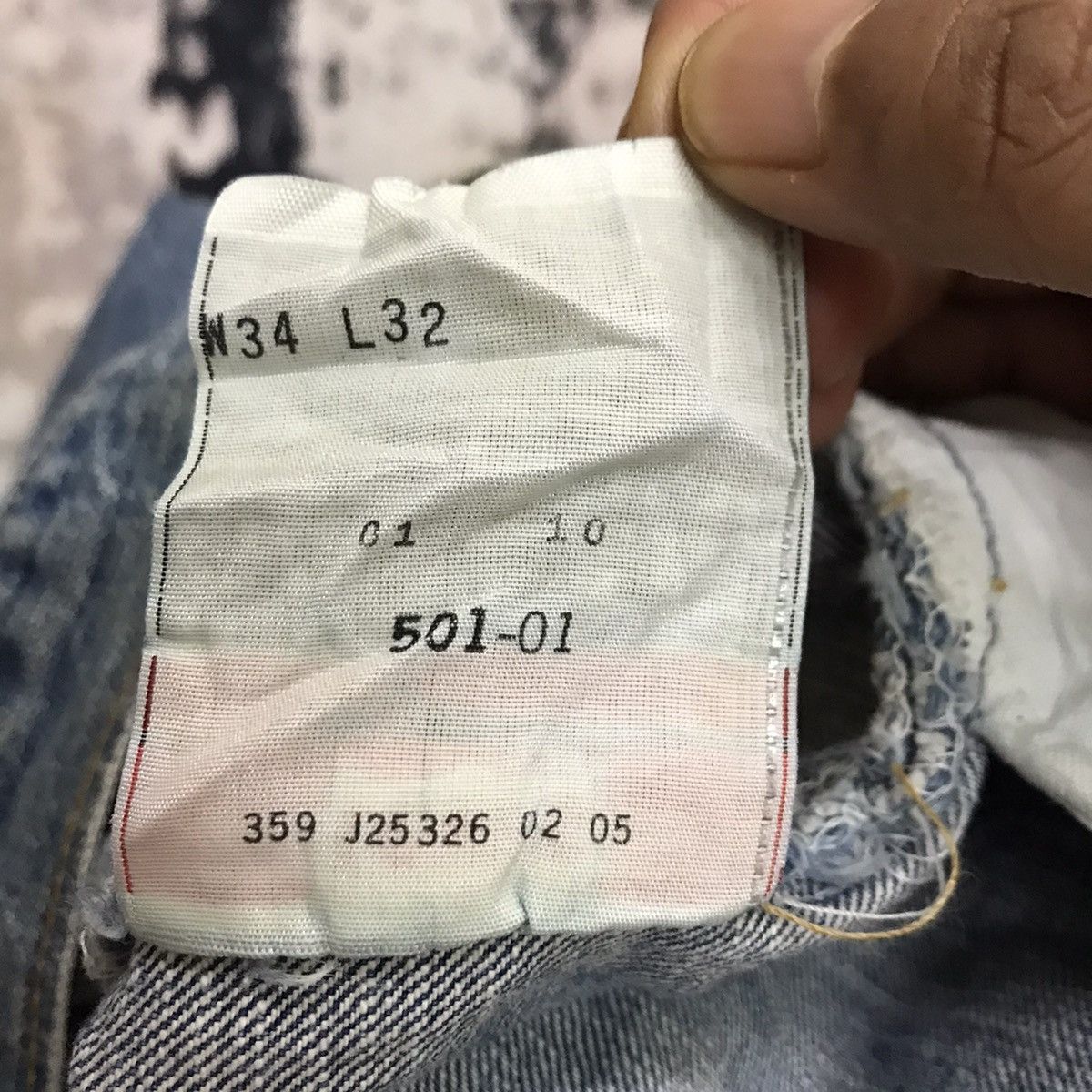 Levi's Vintage Clothing Vintage Levis 501 Button Up Distressed Denim Jeans Short Size US 32 / EU 48 - 12 Thumbnail