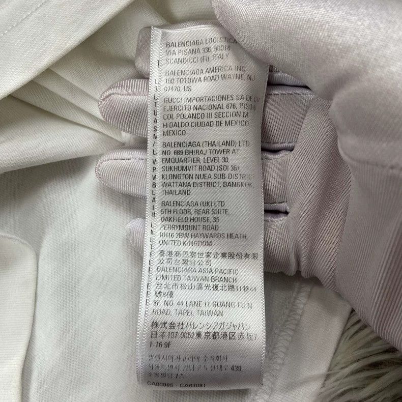 Balenciaga Balenciaga White embroidered logo short sleeves Size US L / EU 52-54 / 3 - 4 Thumbnail