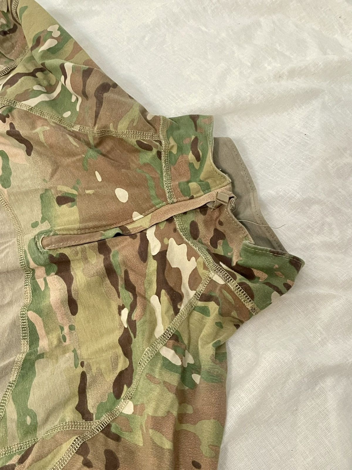 Other Army Issue 1/4 Zip Camo Combat Shirt - Flame Resistant Size US XL / EU 56 / 4 - 3 Thumbnail