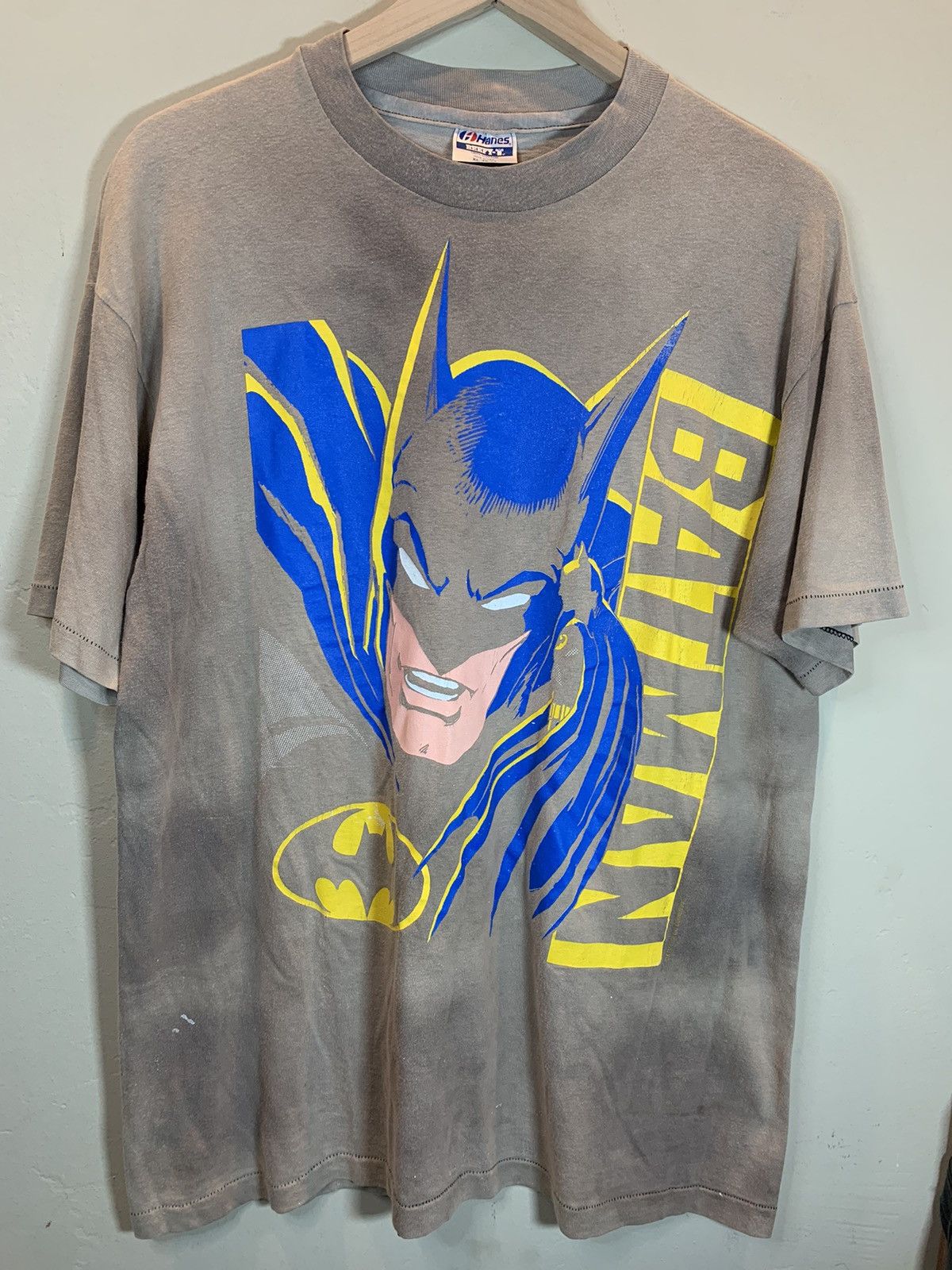 DC Comics × Vintage *RARE* Vintage 80s Batman Smoked Faded Single Stitch T-Shirt Size US XL / EU 56 / 4 - 1 Thumbnail
