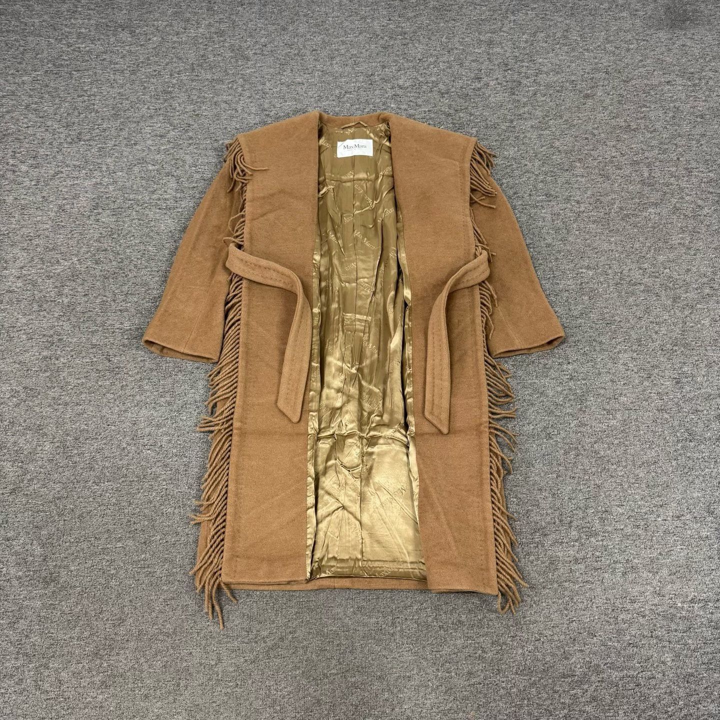Max Mara MaxMara Camel Fringe Belted Mid-Length Wool Coat Size XXS / US 00 / IT 34 - 1 Thumbnail