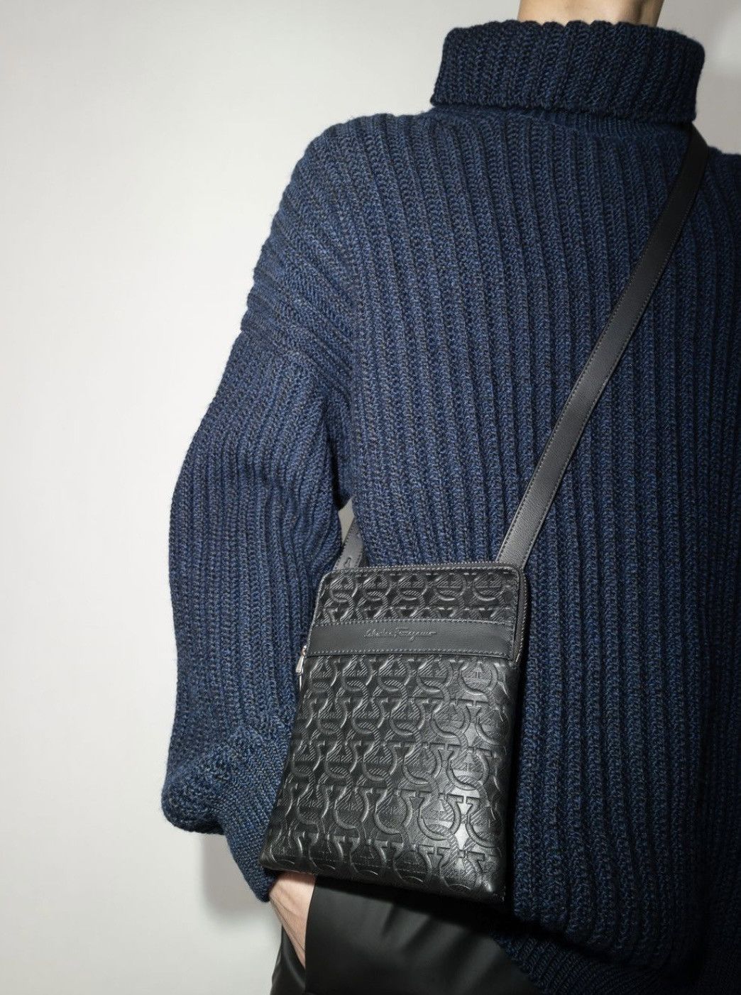 Salvatore Ferragamo Salvatore Ferragamo North-South Gancini Bag Size ONE SIZE - 1 Thumbnail