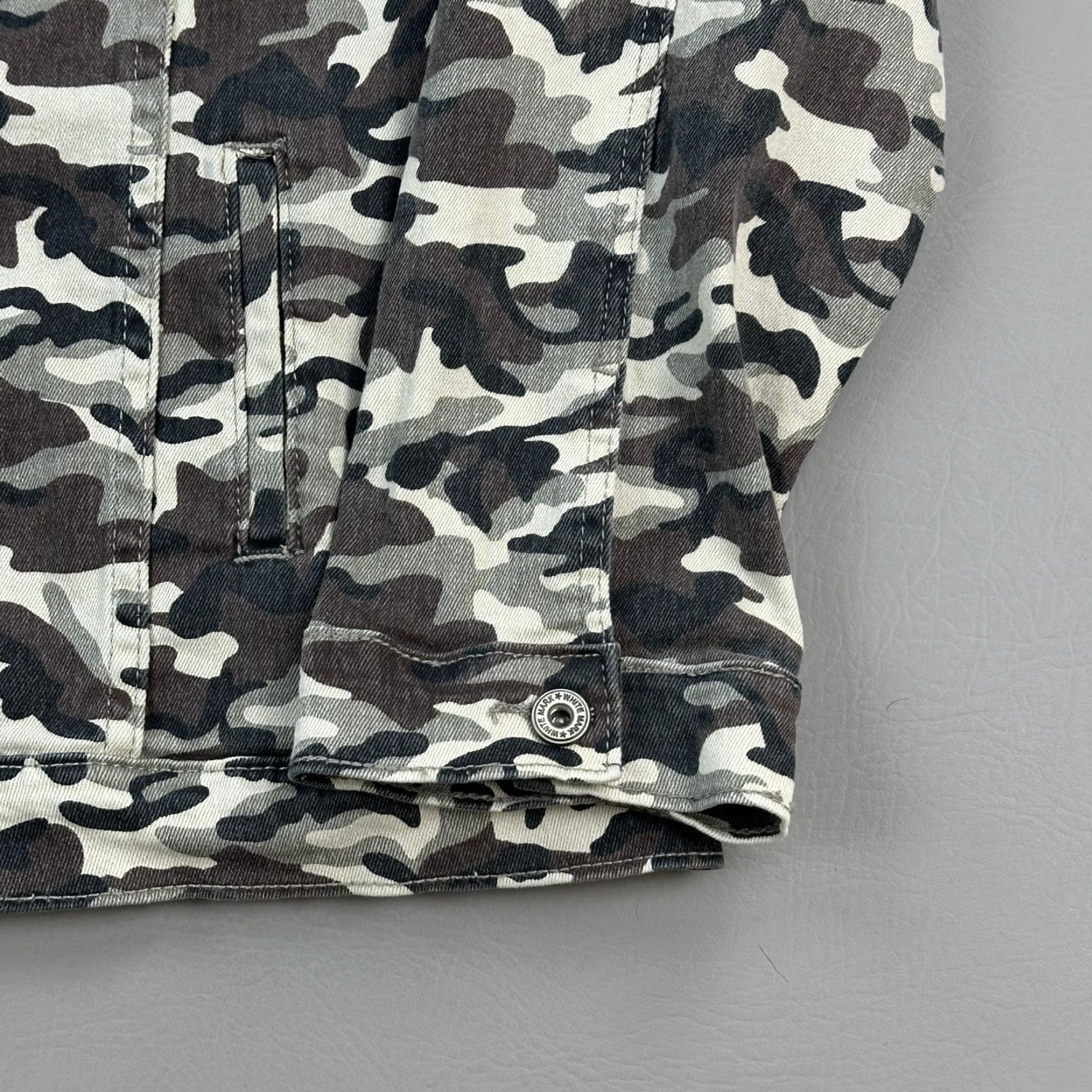 White Mark Whitemark Jacket Women's 2XL Military Camo Denim Trucker Stretch Outdoor Casual Denim Jacket Cargo Camouflage Trucker Casual Womens 2XL Blue Navy Size XXL / US 16-18 / IT 52-54 - 3 Thumbnail