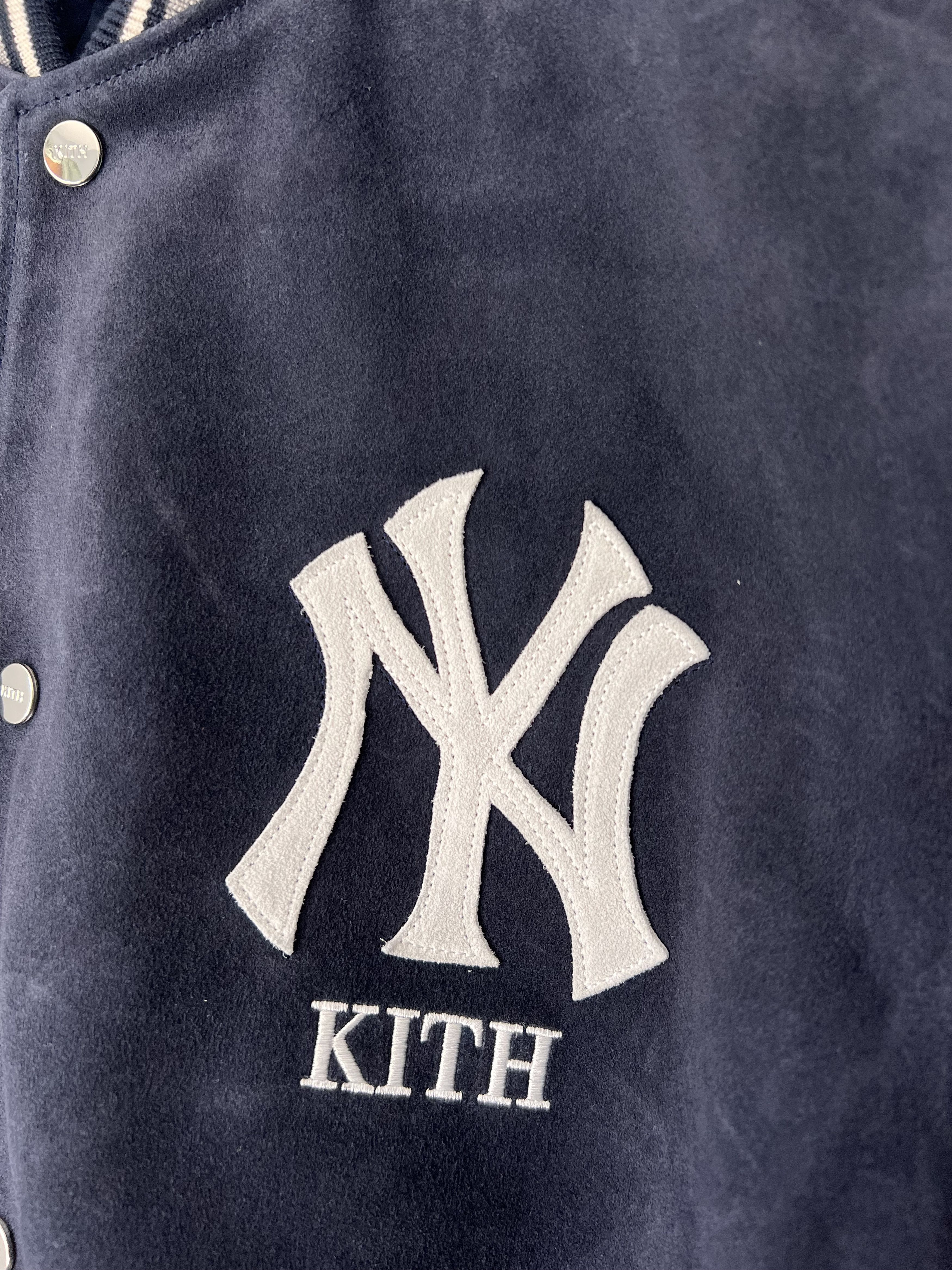 Kith × New York Yankees Kith New York Yankees Suede Porter Bomber Jacket Size US XL / EU 56 / 4 - 3 Thumbnail