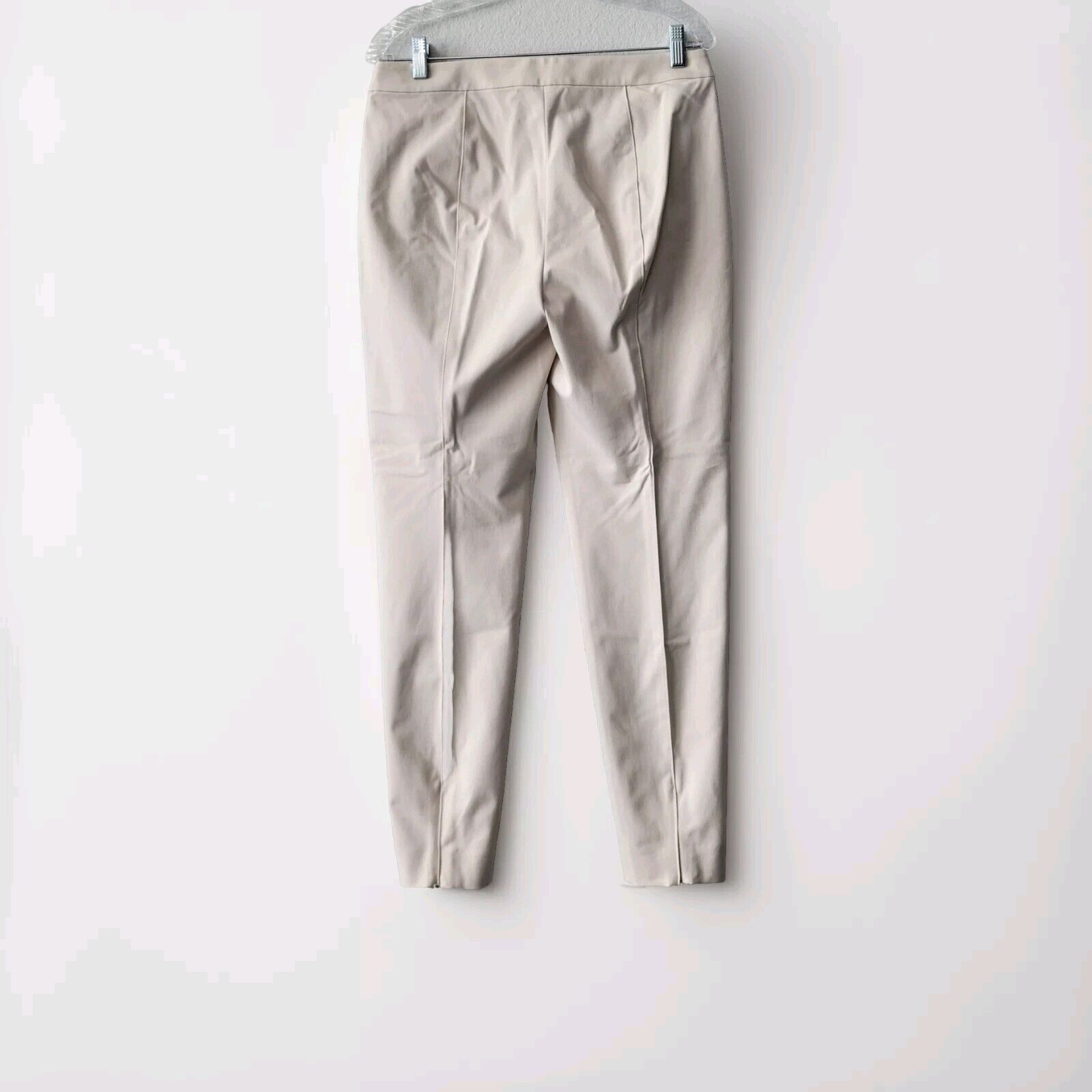 St. John St John Legging Fit Pants Sz 8 Fine Stretch Cream Size 30" / US 8 / IT 44 - 2 Thumbnail