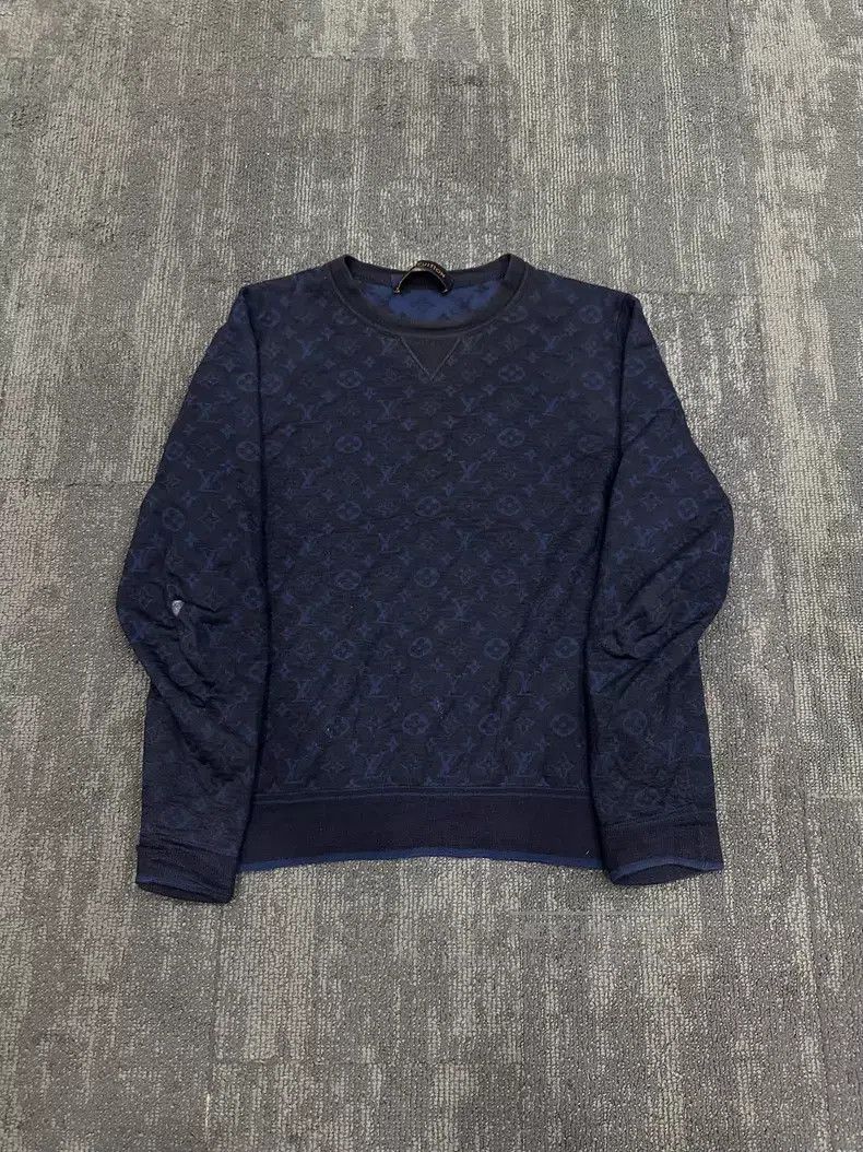 Louis Vuitton Louis Vuitton Long Sleeve Sweatshirt with Printed Wool and Size US L / EU 52-54 / 3 - 1 Thumbnail