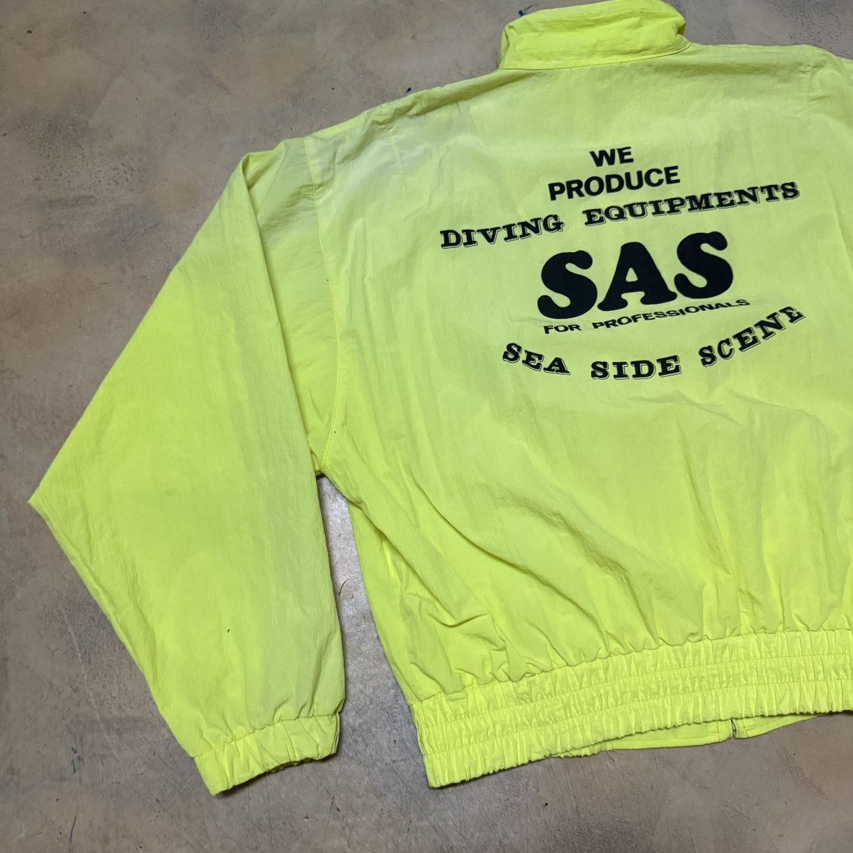 Vintage SAS Sea Side Scene Marine Sports Big Logo Light Jacket Size US M / EU 48-50 / 2 - 5 Thumbnail