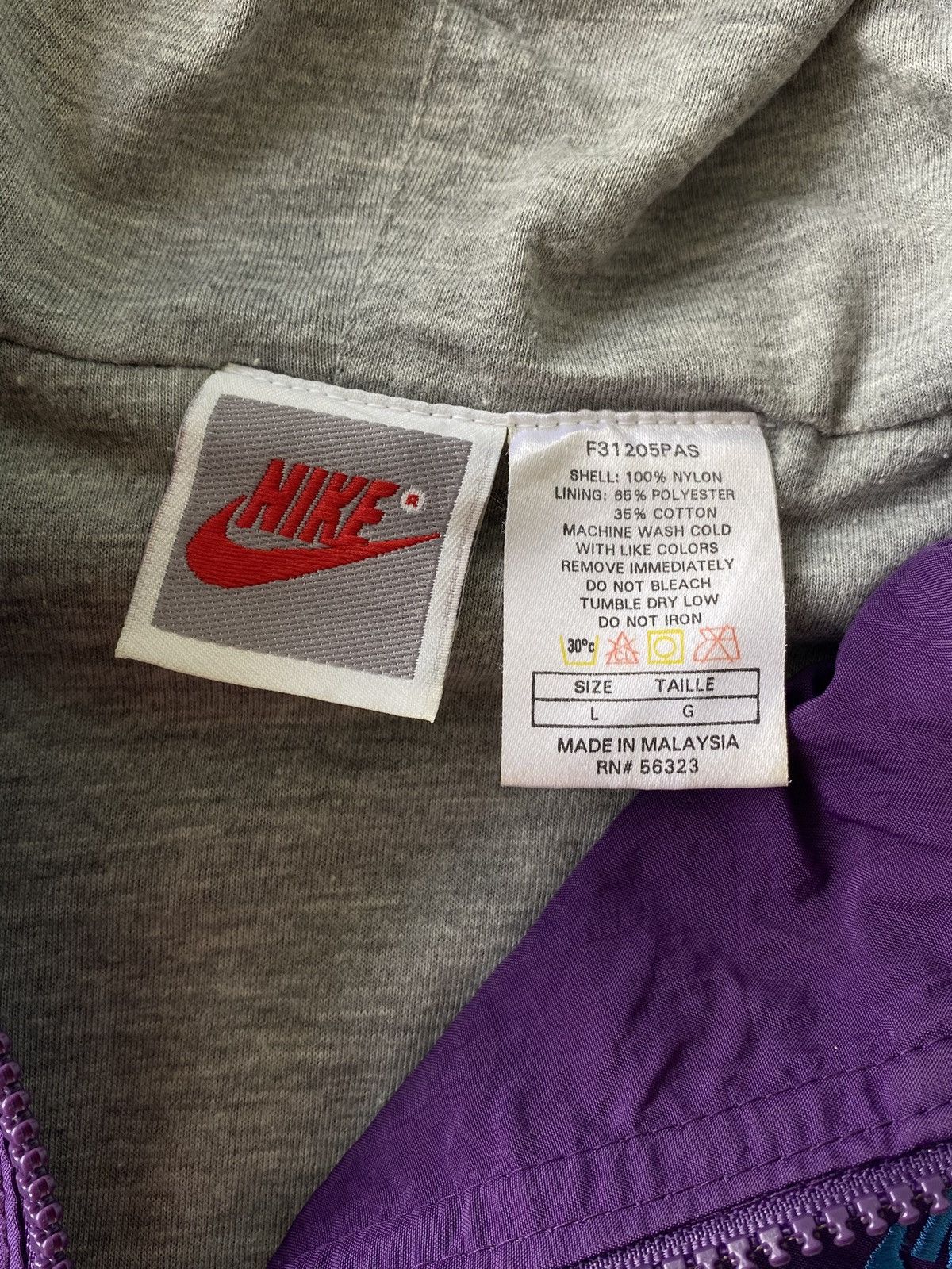 Nike × Vintage Vintage 90’s Nike Air Windbreaker Hoodie Jacket Size US L / EU 52-54 / 3 - 11 Thumbnail