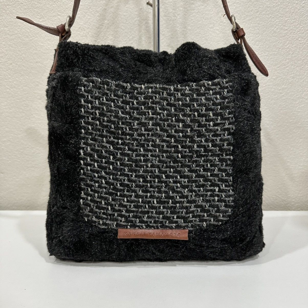 Kansai Yamamoto ‼️LASTDROP‼️ KANSAI YAMAMOTO FAUX FUR SHOULDER BAG Size ONE SIZE - 3 Thumbnail