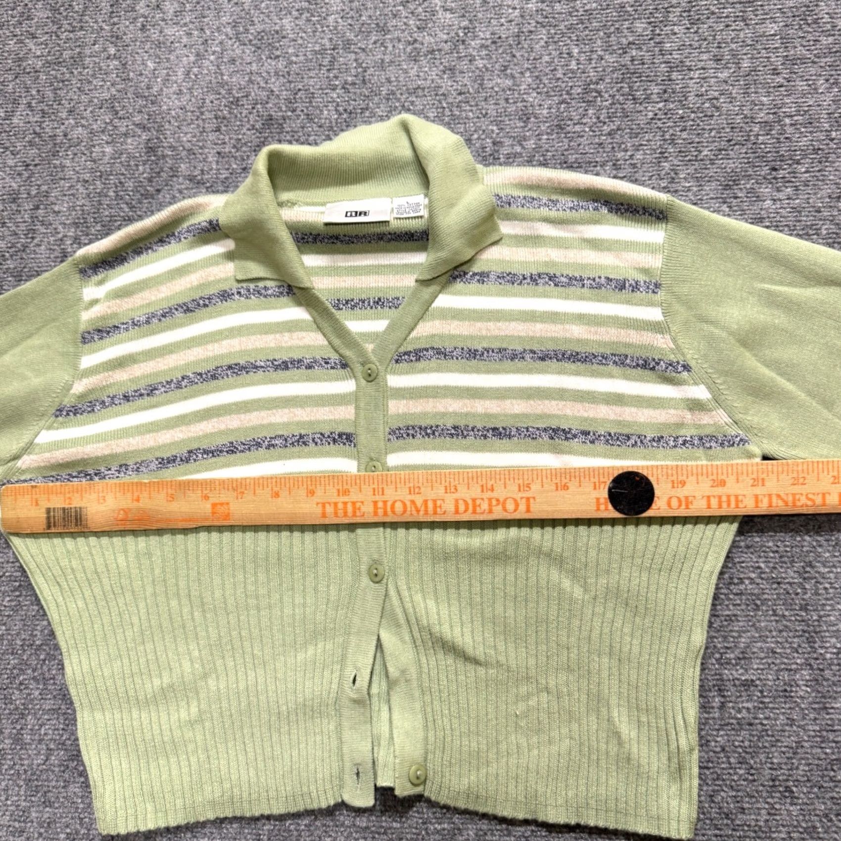 Vintage VINTAGE VTG BP Knitted Cardigan Sweater Womens L Green Striped White 90s Button Up - Green White Striped Cardigan L Womens Men? Size L / US 10 / IT 46 - 6 Thumbnail