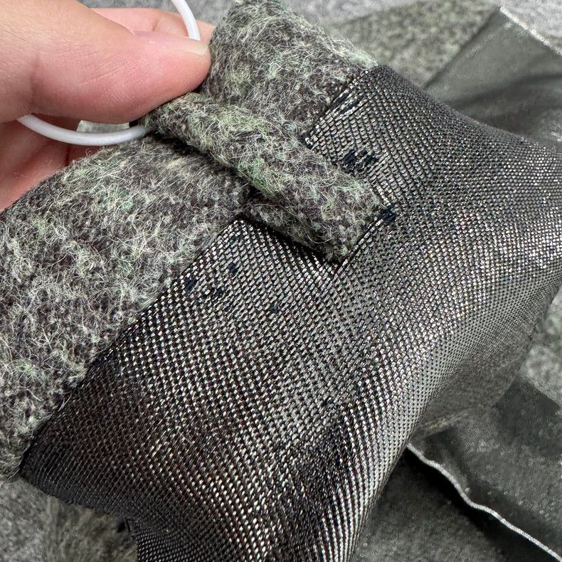 Jil Sander Jil Sander Sequin Knit Wool Casual Pant Size 30" / US 8 / IT 44 - 2 Thumbnail