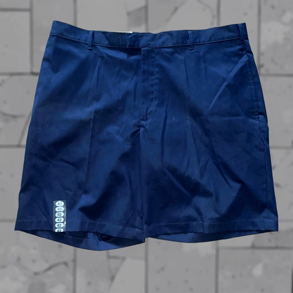 Vintage Greg Norman Shorts Navy Blue Mens 42 Chino NWT Size US 42 / EU 58 - 1 Thumbnail