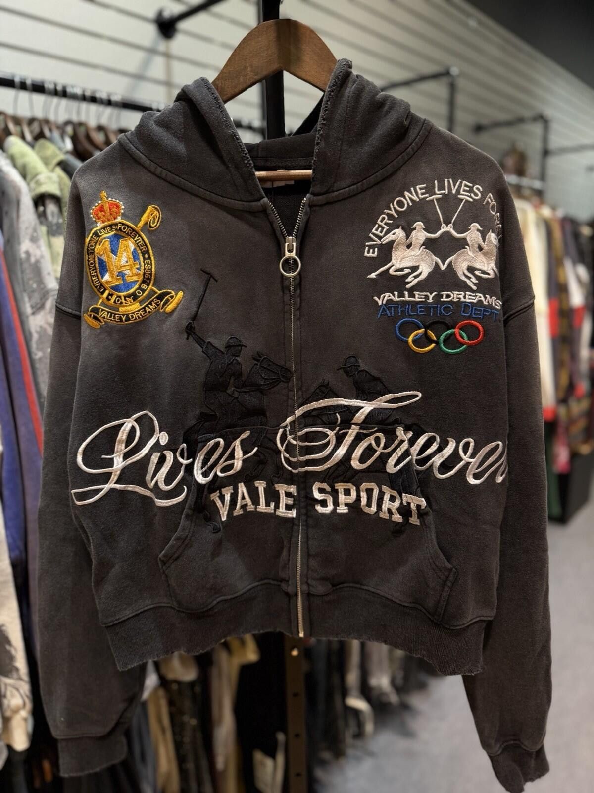 Vale S - Vale Zip Up Black Hoodie Authentic Valley Vale Forever Size US S / EU 44-46 / 1 - 4 Thumbnail