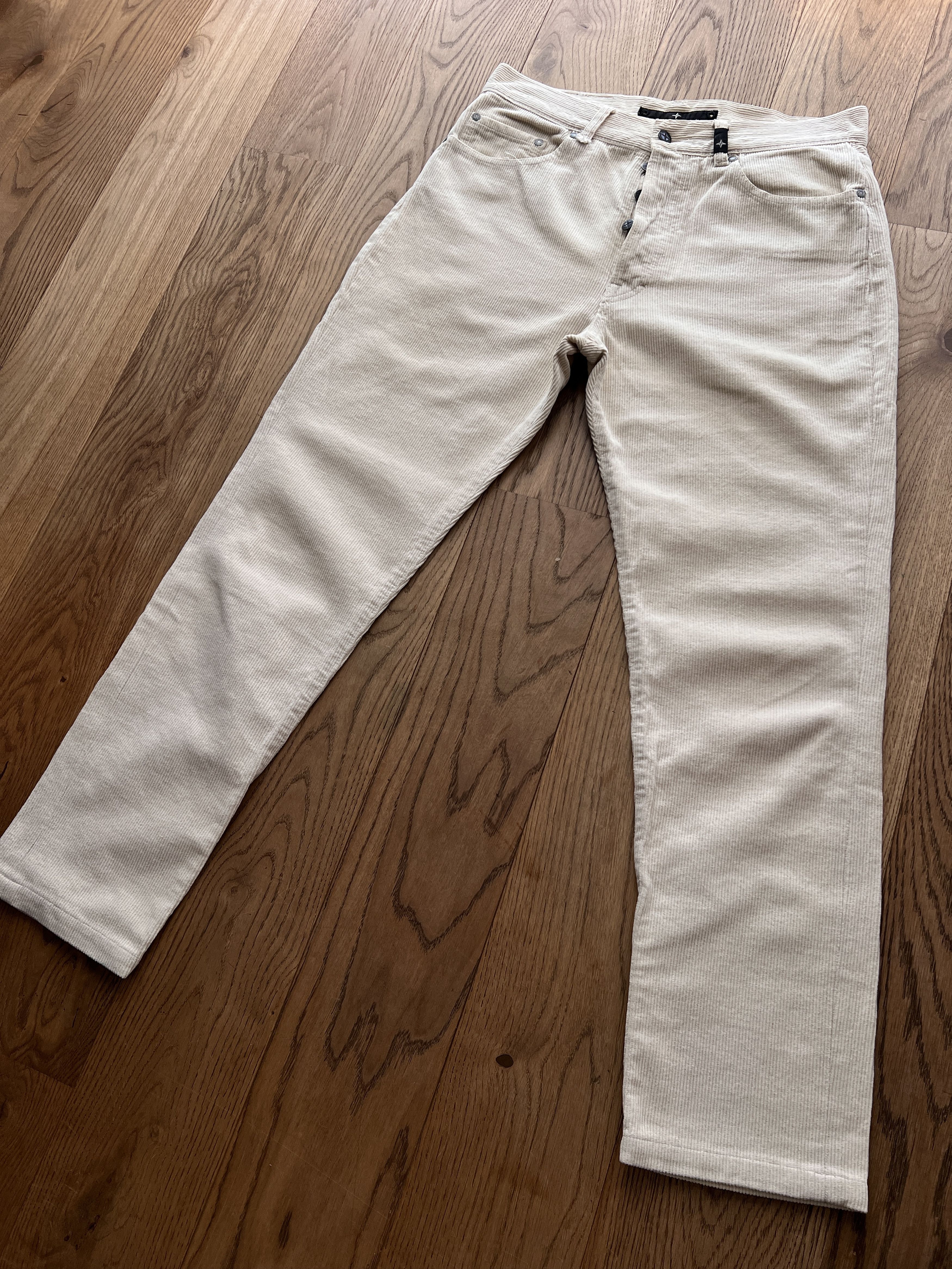 Stone Island Rare! Stone Island vintage 90s cream corduroy pants velvet Size US 31 - 10 Thumbnail