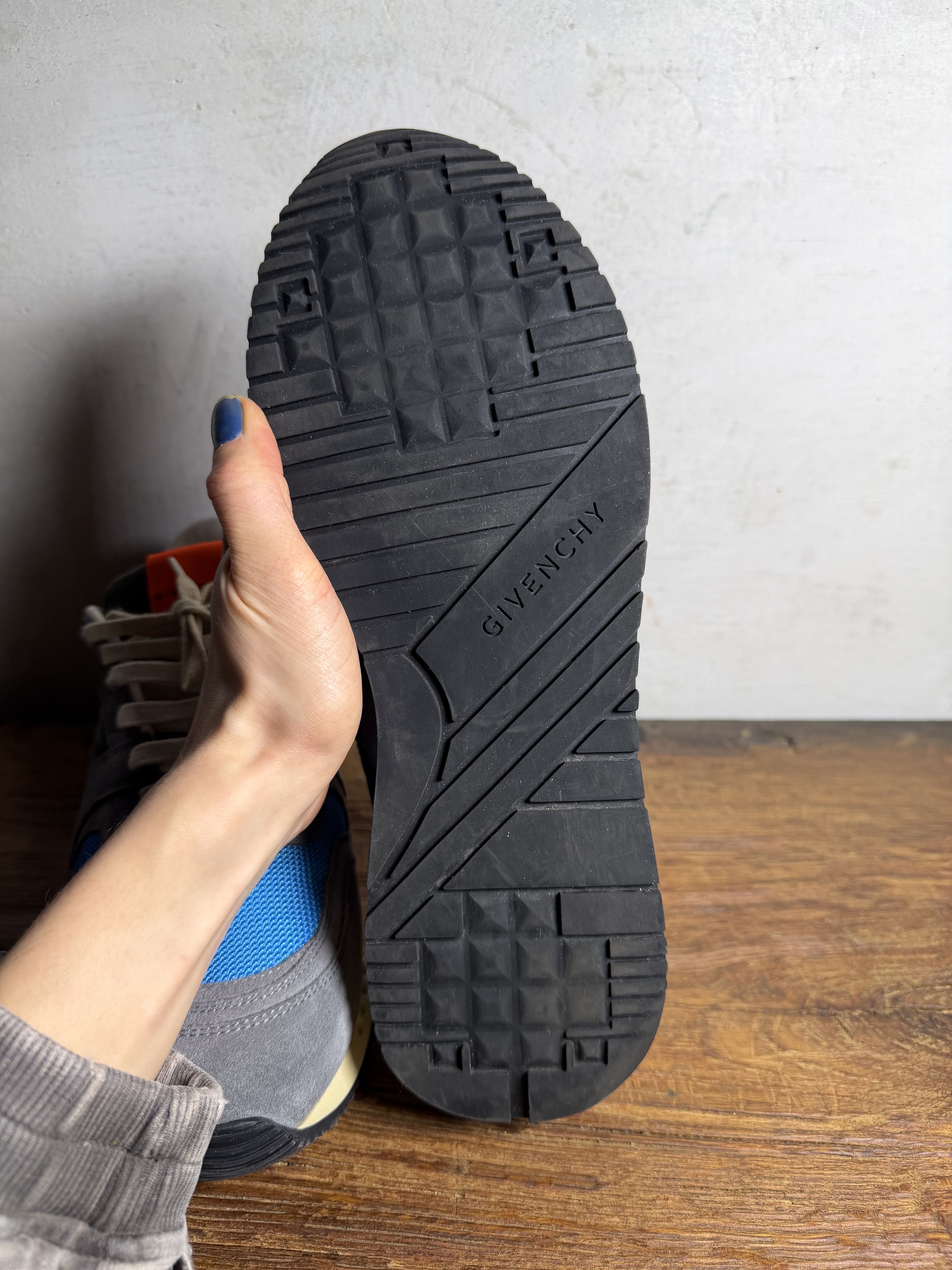 Givenchy Givenchy Runner Active Suede Sneakers Size US 10 / EU 43 - 13 Thumbnail