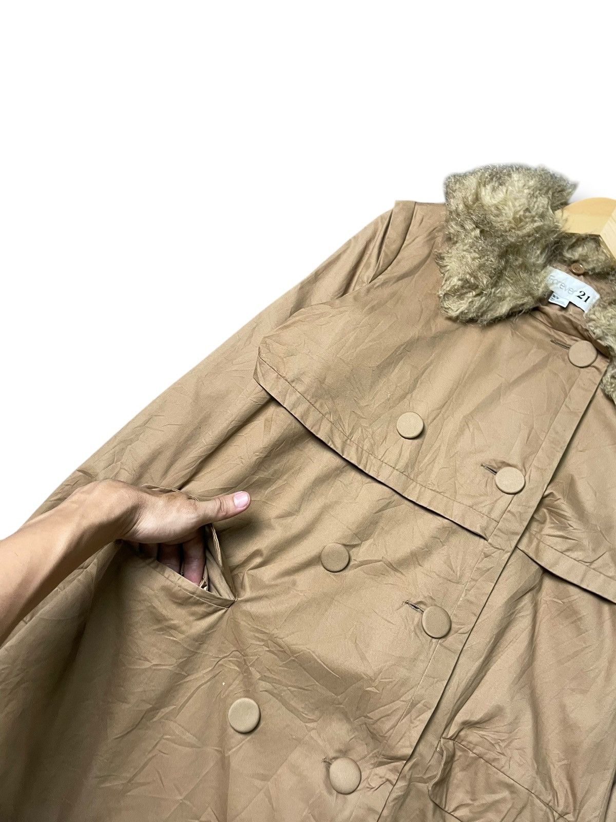 Designer × Forever 21 Forever 21 Double Breasted Fur Trench Coat (64) Size M / US 6-8 / IT 42-44 - 4 Thumbnail